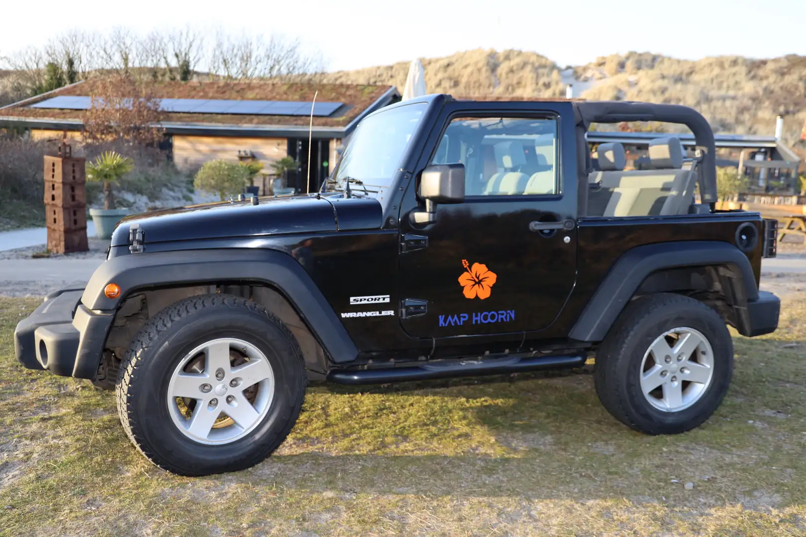 Jeep Wrangler 2.8+CRD+Sport Zwart - 2