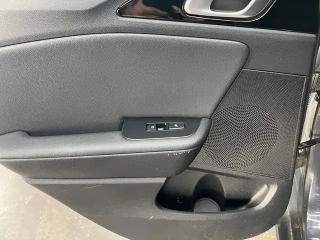 Kia Xceed view 14
