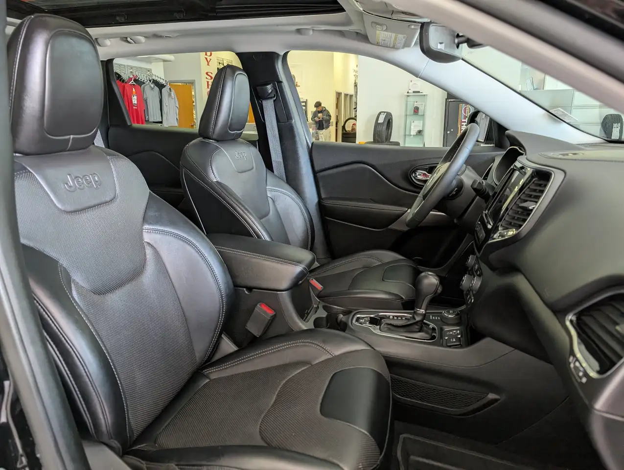 Jeep Cherokee fotografie Jeep Cherokee
