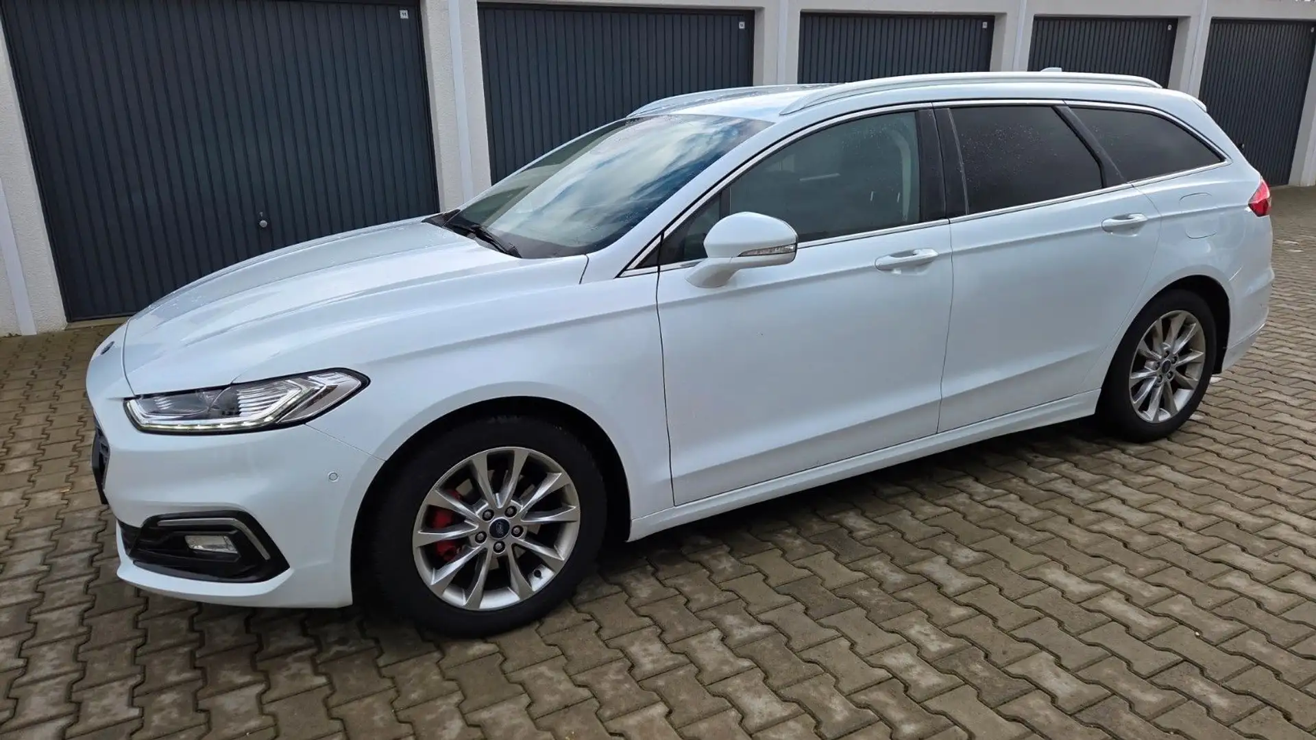 Ford Mondeo Turnier 2.0 TDCi Titanium Weiß - 1