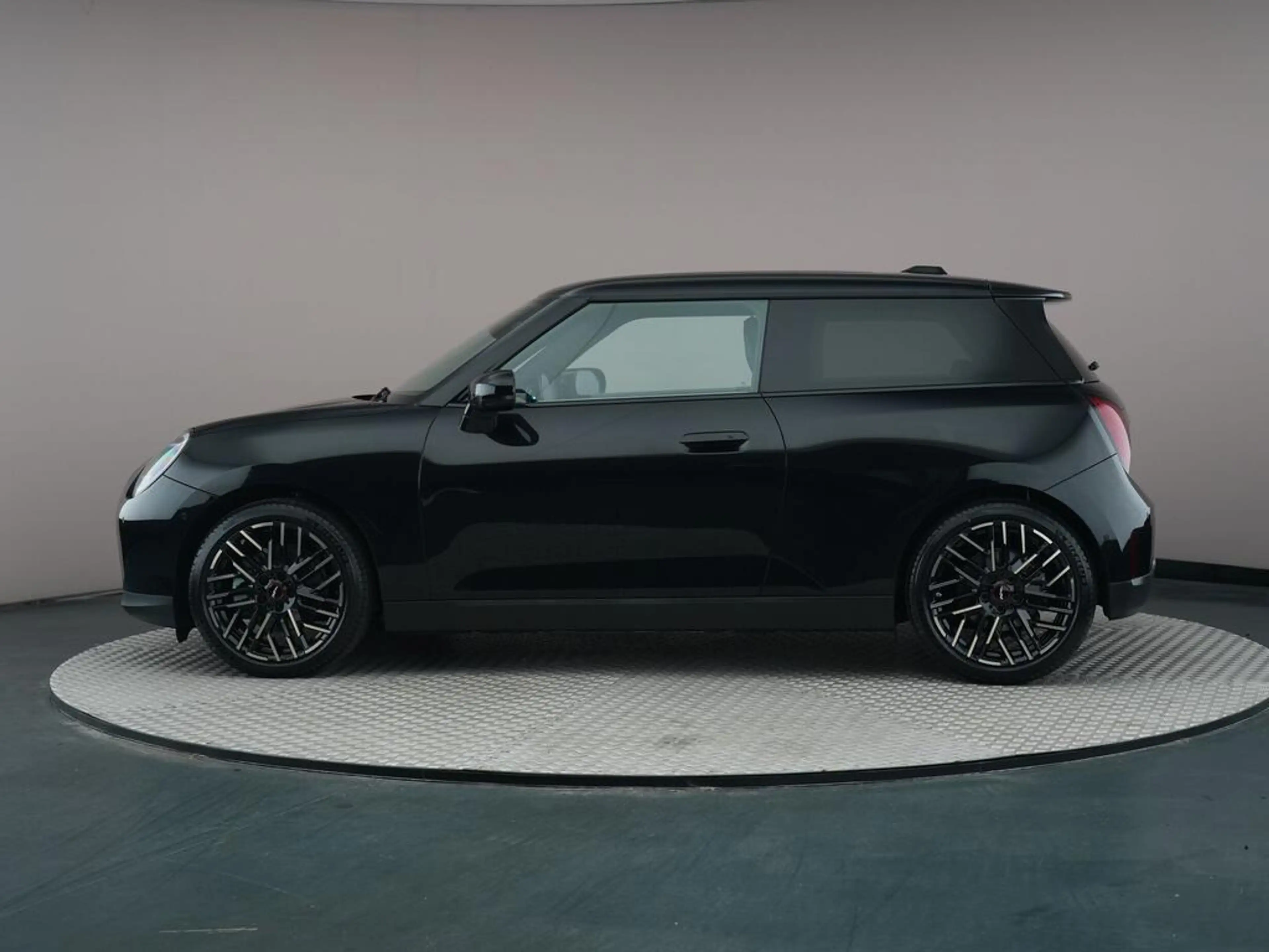 MINI Cooper SE 3-Deurs Pakket M | Favoured Trim | Glazen Panorama — photo 2