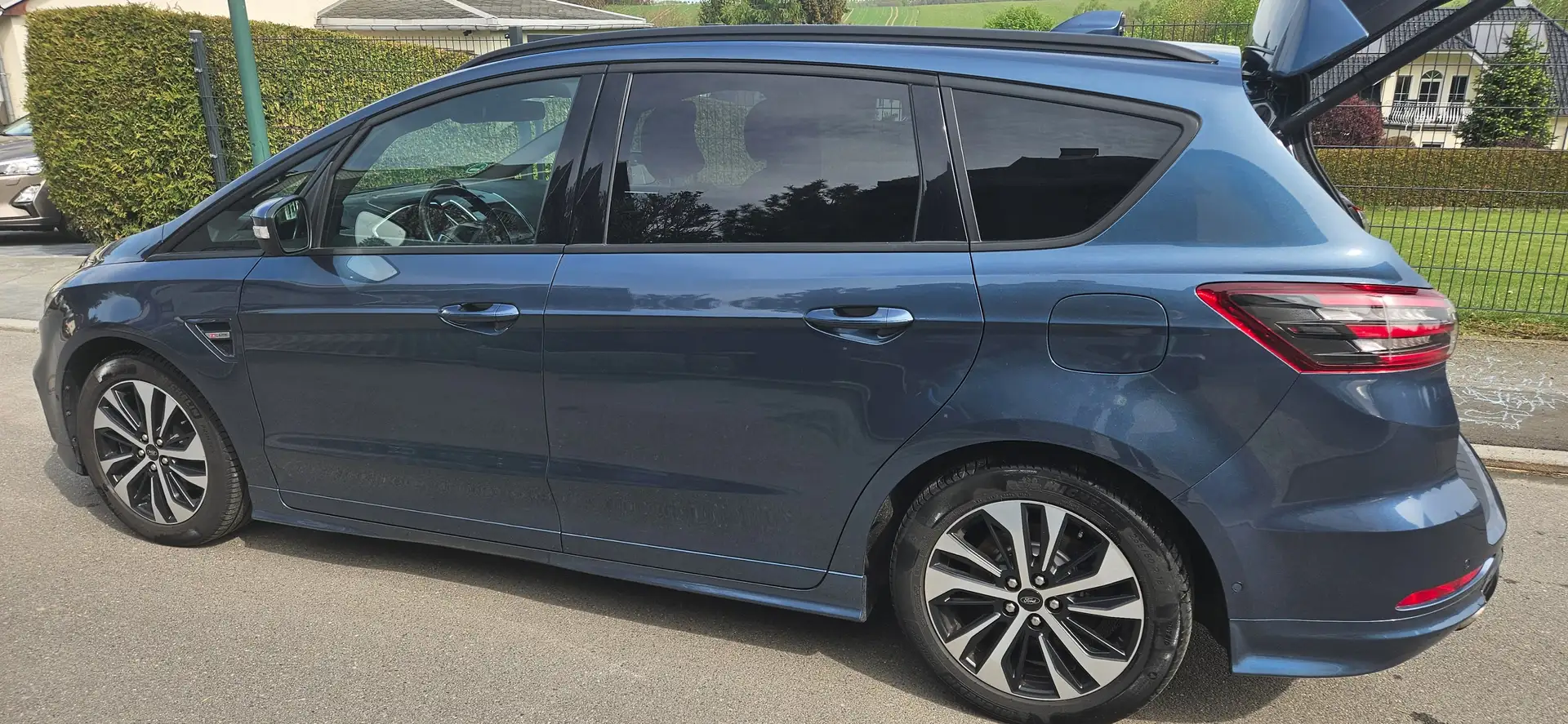 Ford S-Max S-Max 1.5 Eco Boost Start-Stopp ST-LINE Blauw - 1