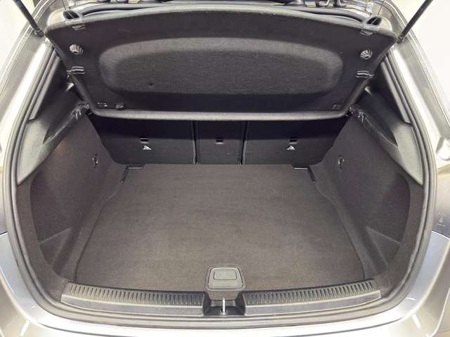 Mercedes-Benz A 200 — photo 15