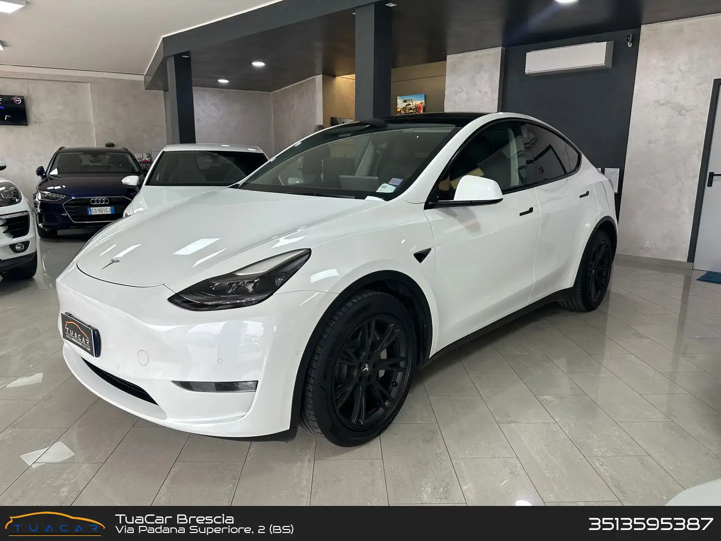 Tesla Model Y DUAL MOTOR LONG RANGE AWD Maximum Range / Premium Bianco - 1