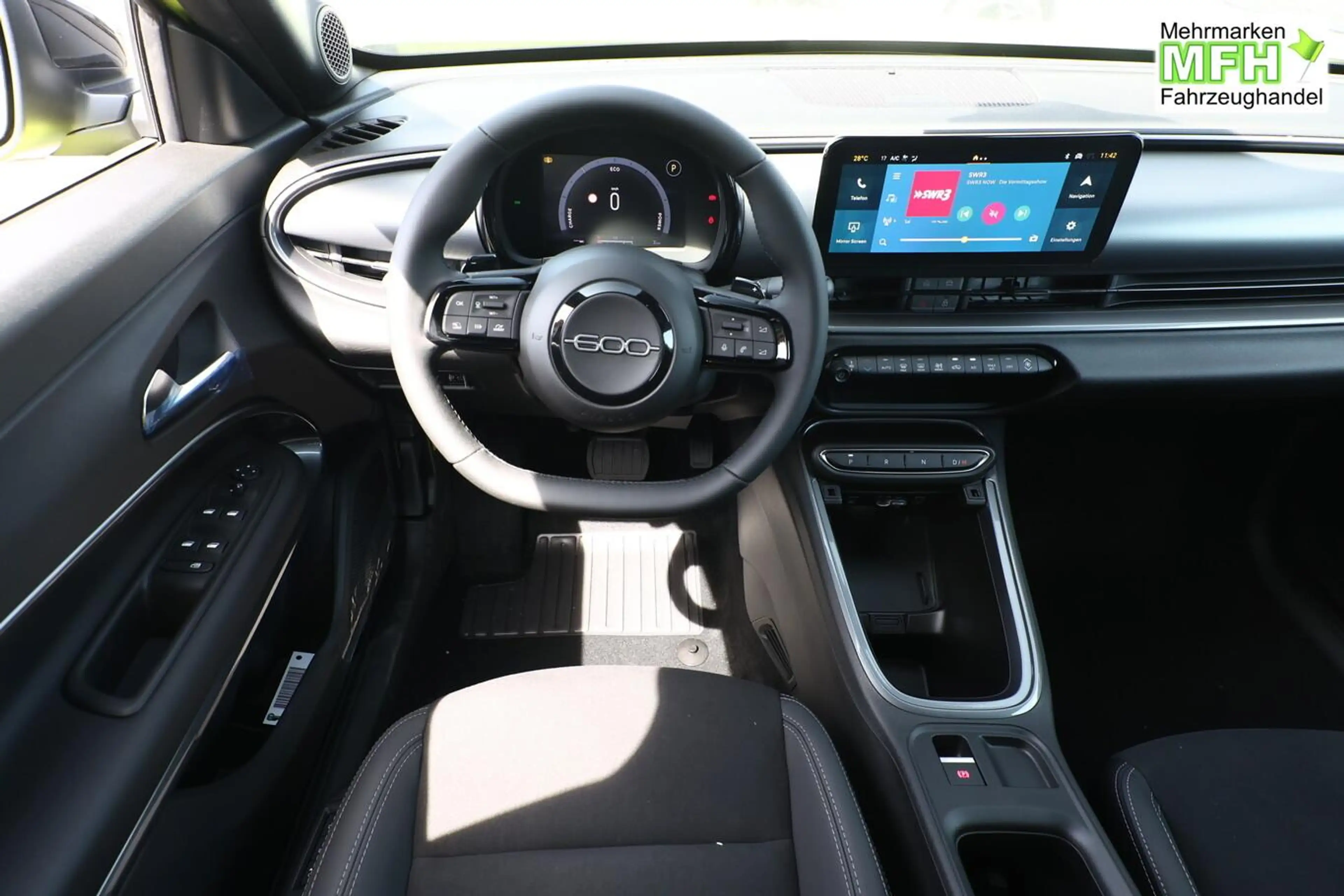 Fiat 600 Sport Hybrid SHZ ACC Kam Keyl PDC PrivG Bi-C 10... — photo 6