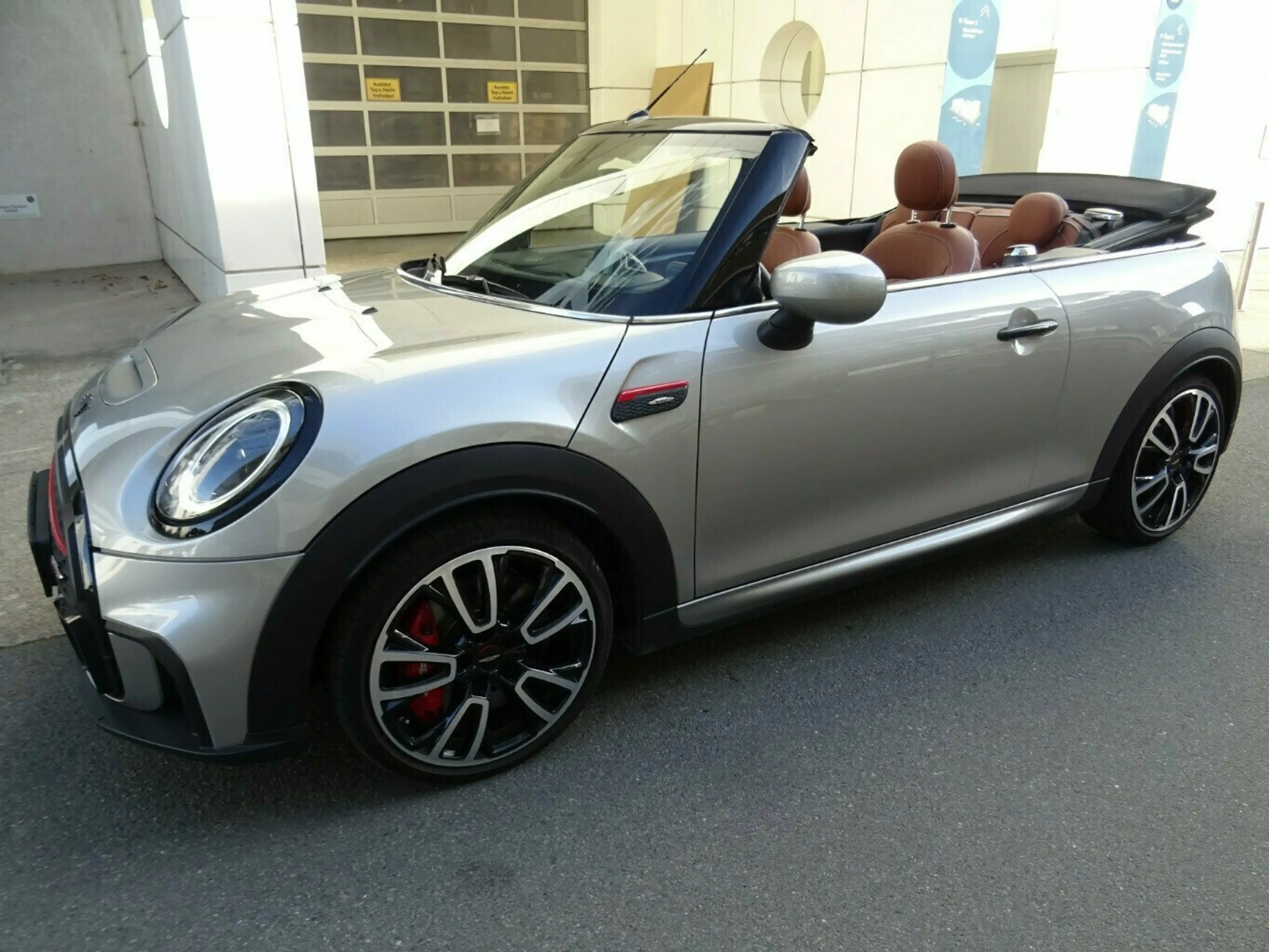 MINI John Cooper Works Cabrio Autom,ACC,Leder,Kamera — photo 3