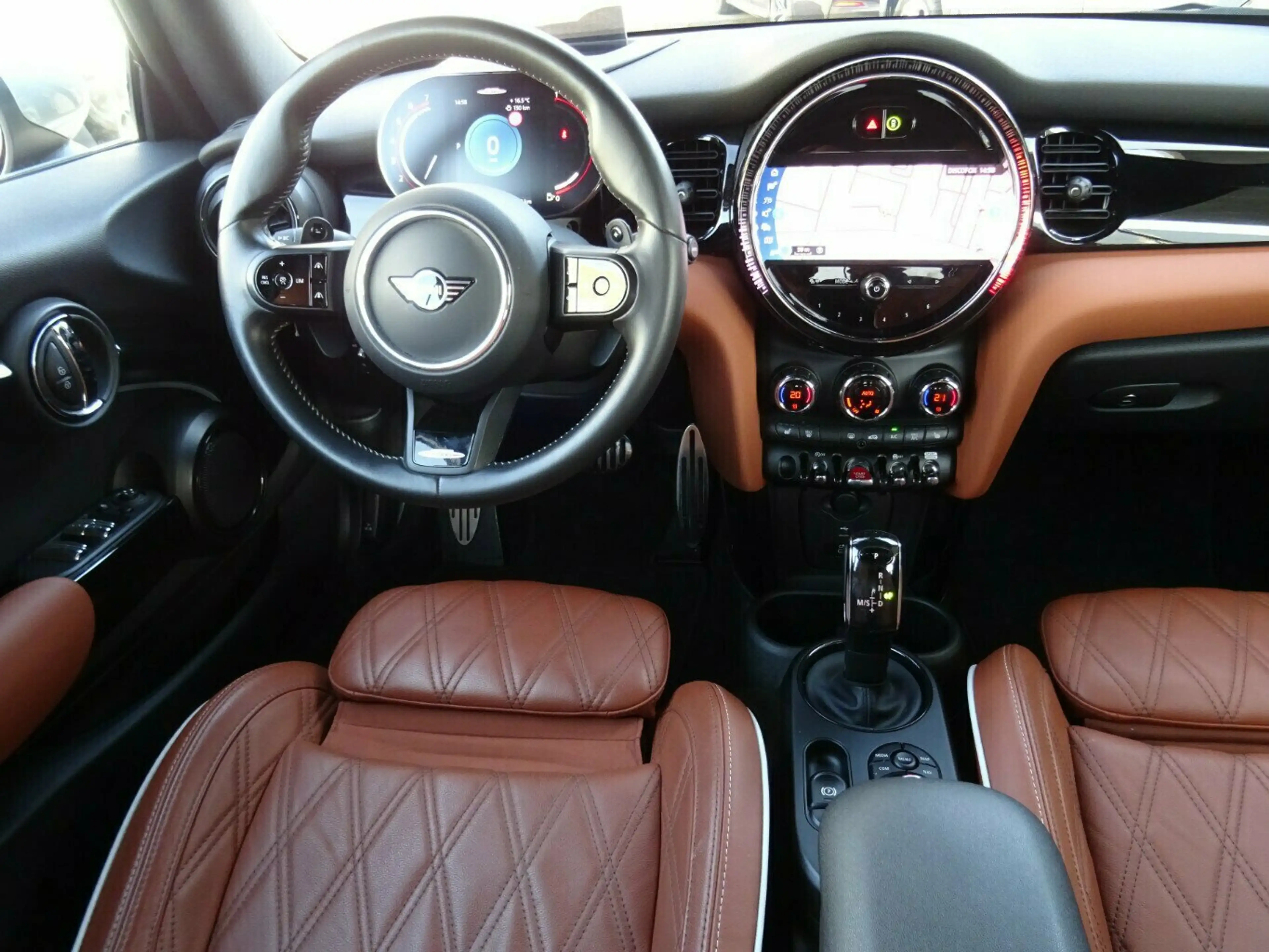 MINI John Cooper Works Cabrio Autom,ACC,Leder,Kamera — photo 4