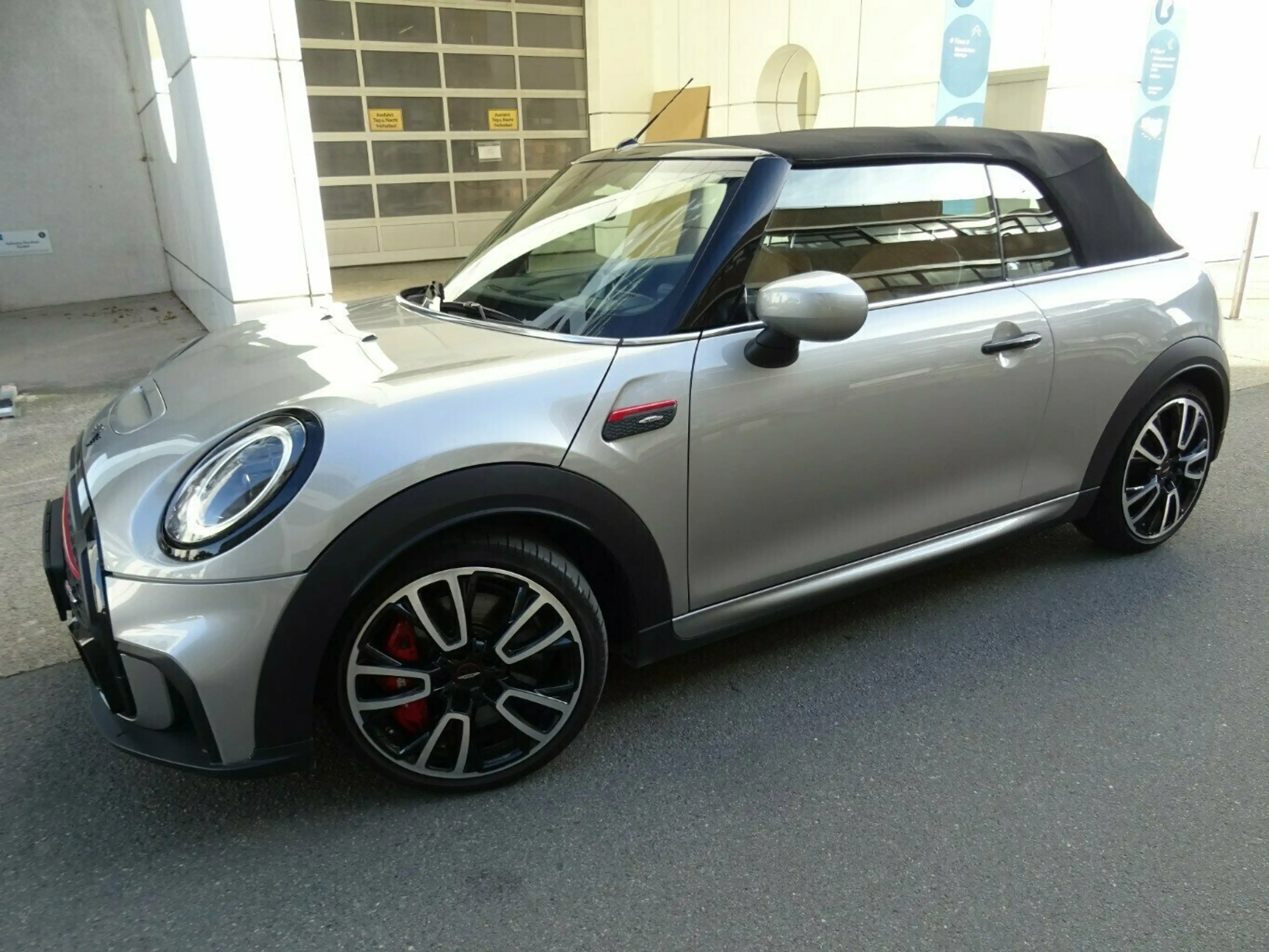 MINI John Cooper Works Cabrio Autom,ACC,Leder,Kamera — photo 20