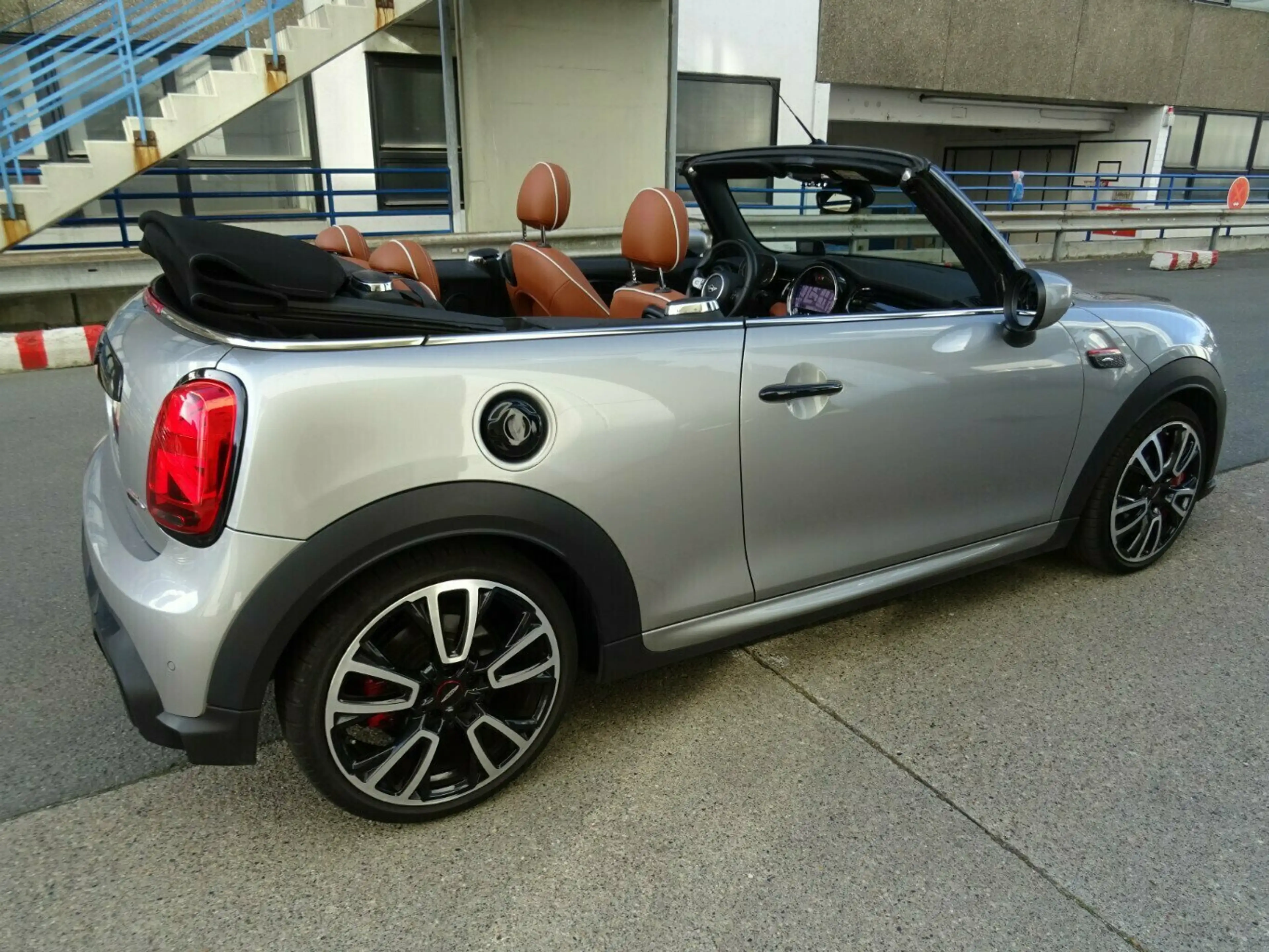 MINI John Cooper Works Cabrio Autom,ACC,Leder,Kamera — photo 15