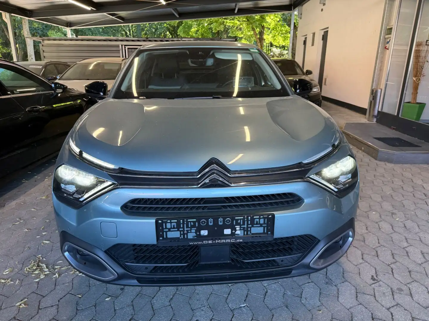 Citroen C4 Lim. Max Leder Navi HUD Massagesitze Gris - 2