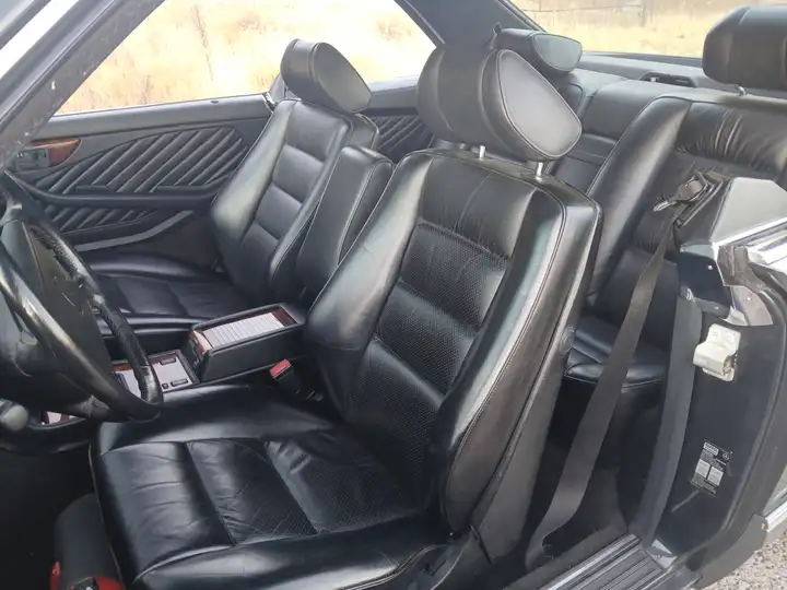 Mercedes-Benz 1991, foto 25