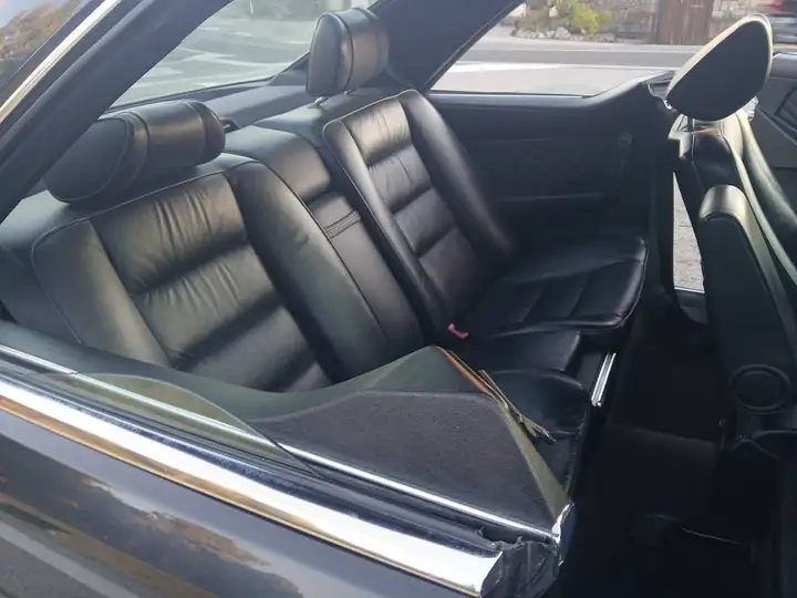 Mercedes-Benz 1991, foto 27