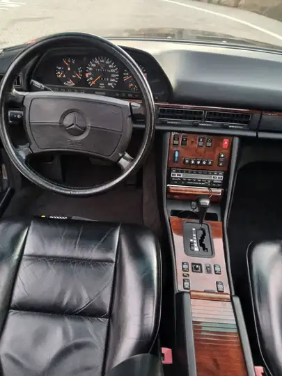 Mercedes-Benz 1991, foto 20