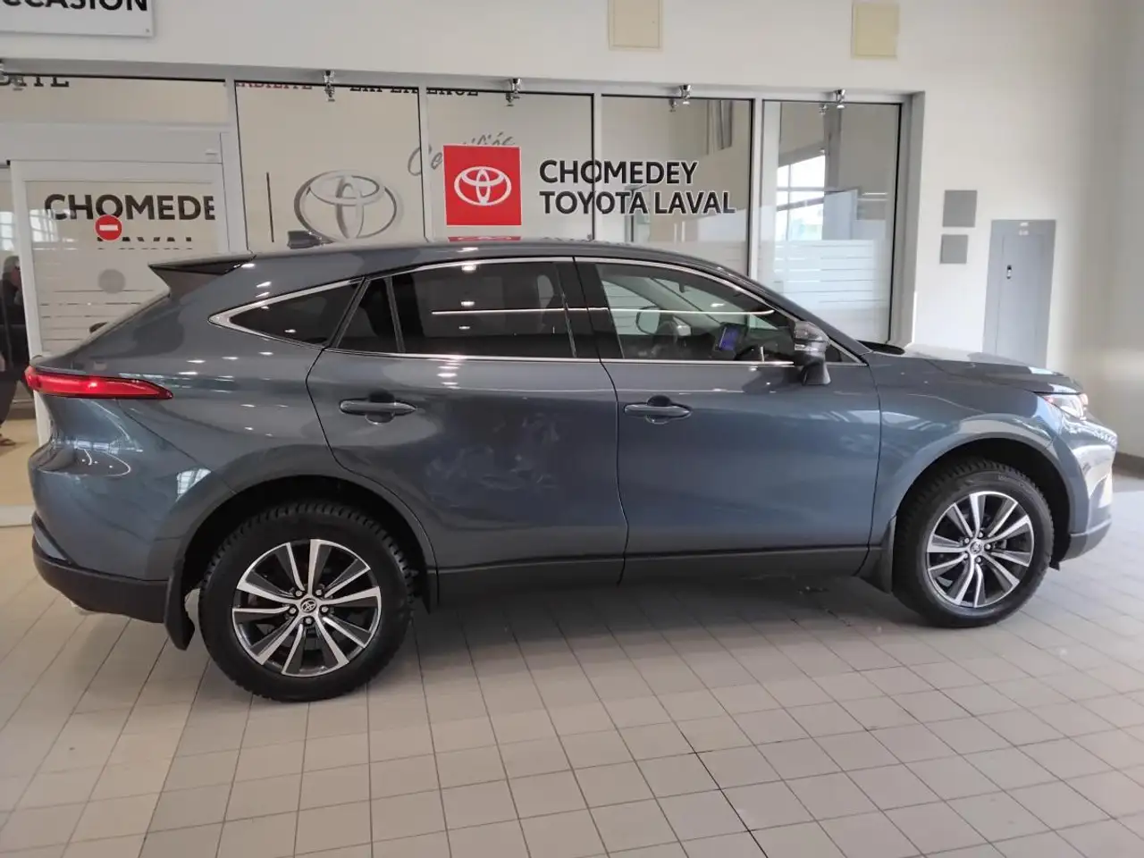 Toyota Venza снимка Toyota Venza