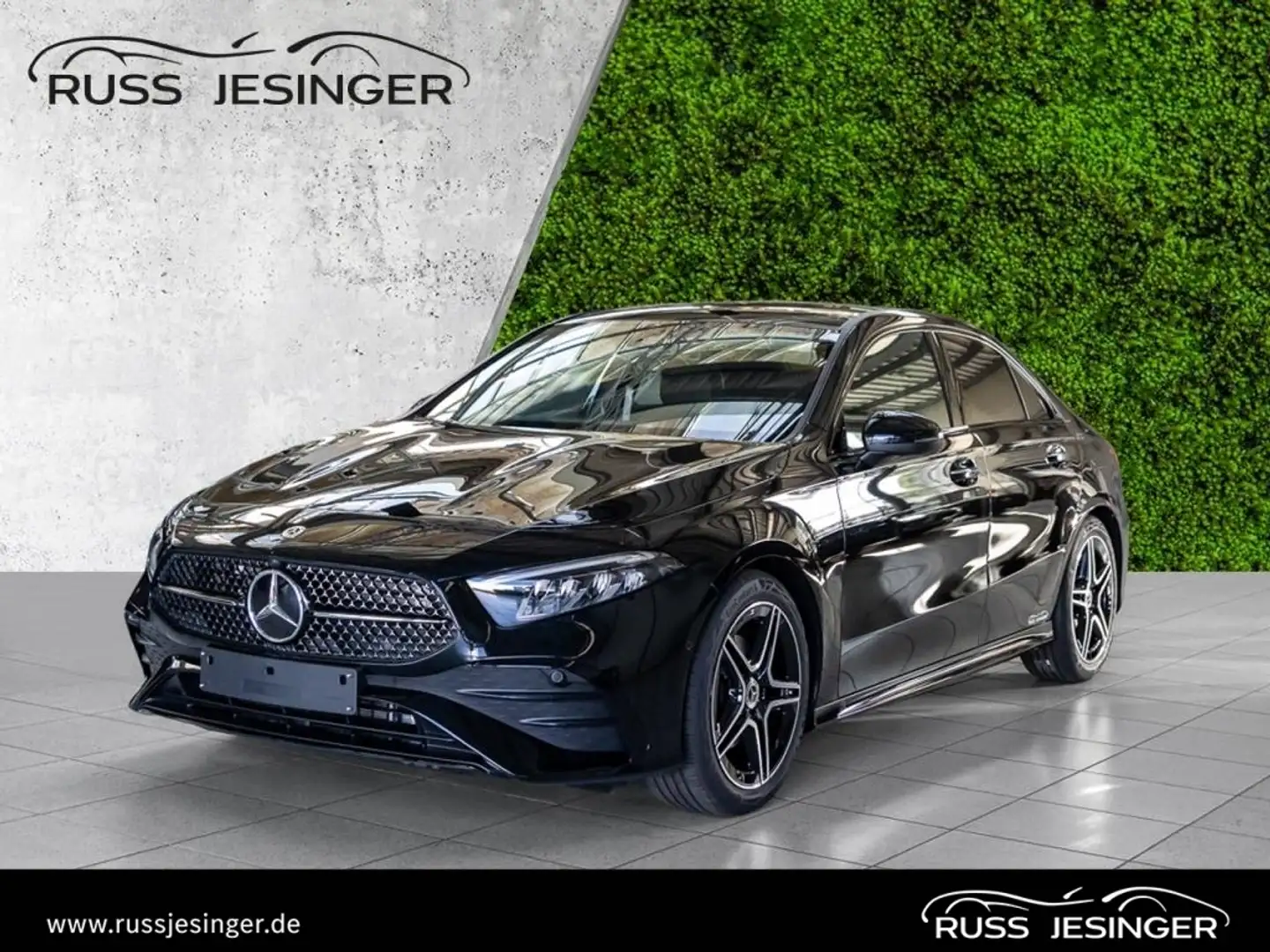 Mercedes-Benz A 200 Lim. Special Edition AMG *Distr*LED*Pano* Noir - 1