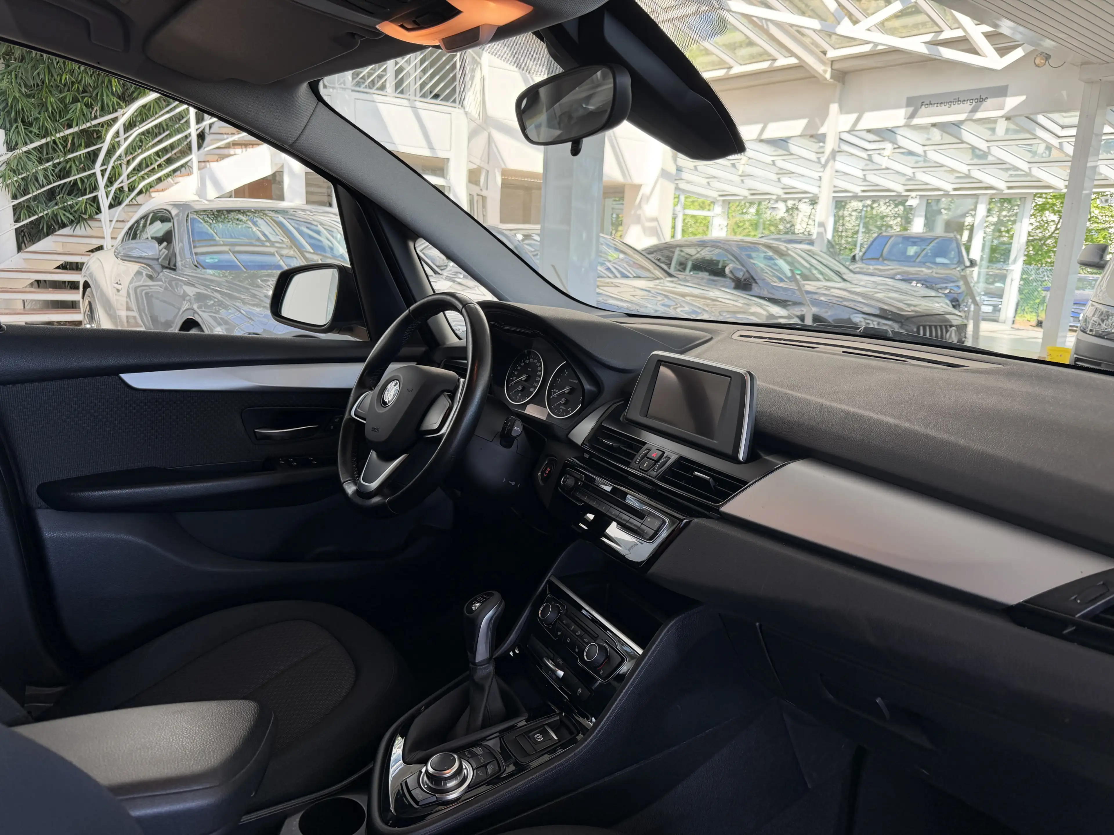 BMW 216 i *NAVi*PDC*SiTZHZG* — photo 13