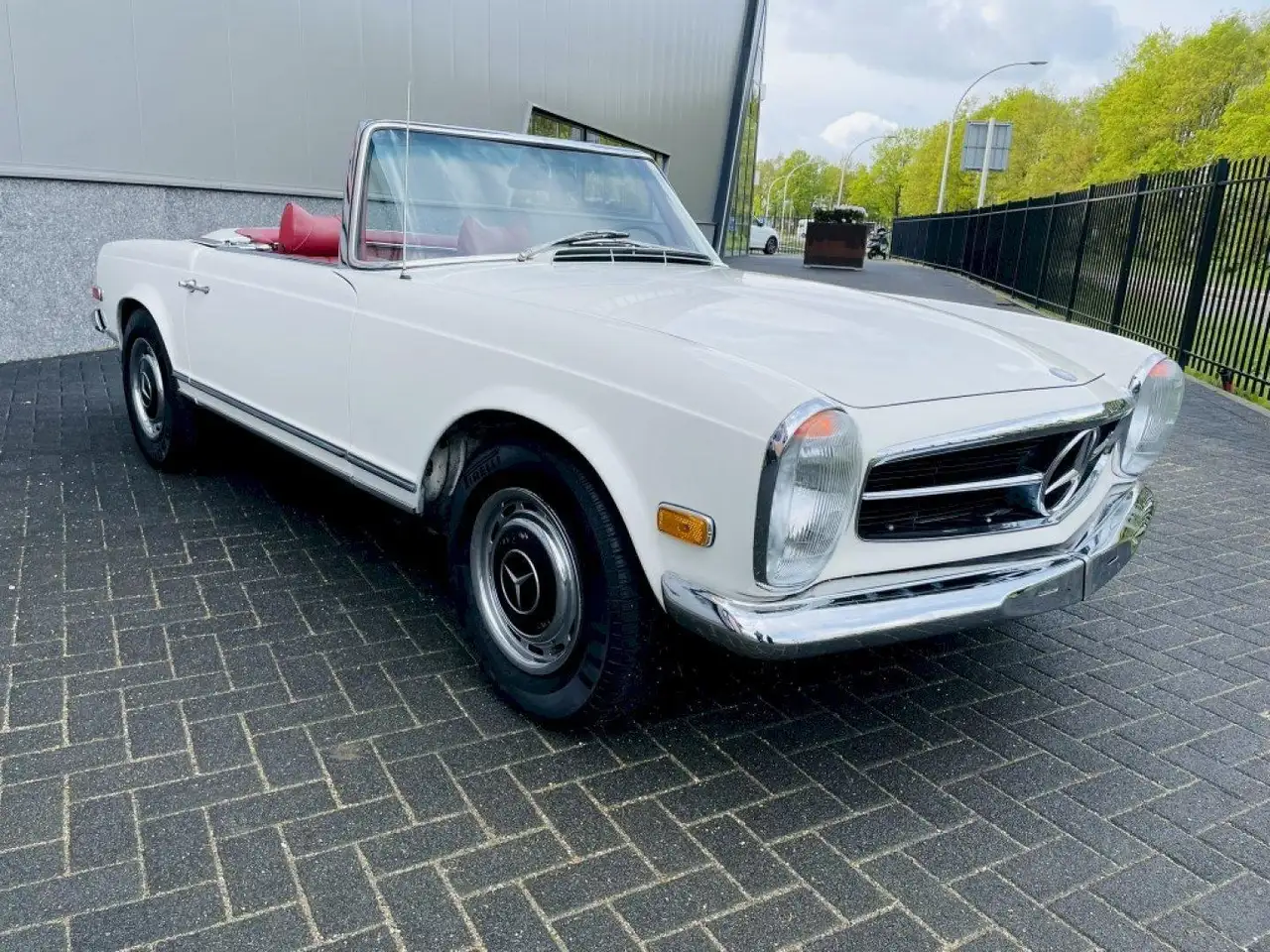 Mercedes-Benz SL 280 W113 Pagode, foto 7