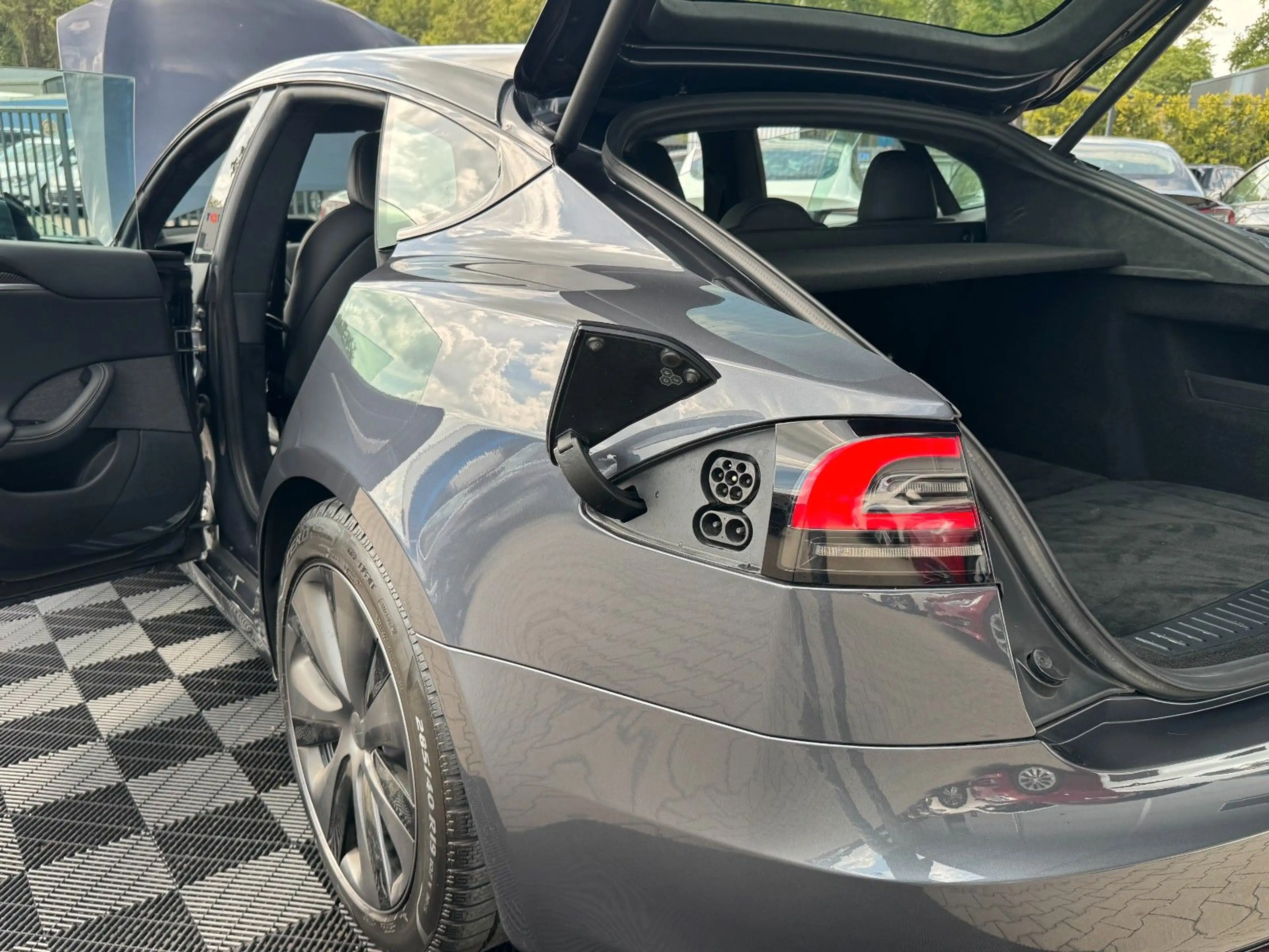Tesla Model S MODEL S PLAID | MATRIX LED | HARDWARE 4 | 21inch — photo 10