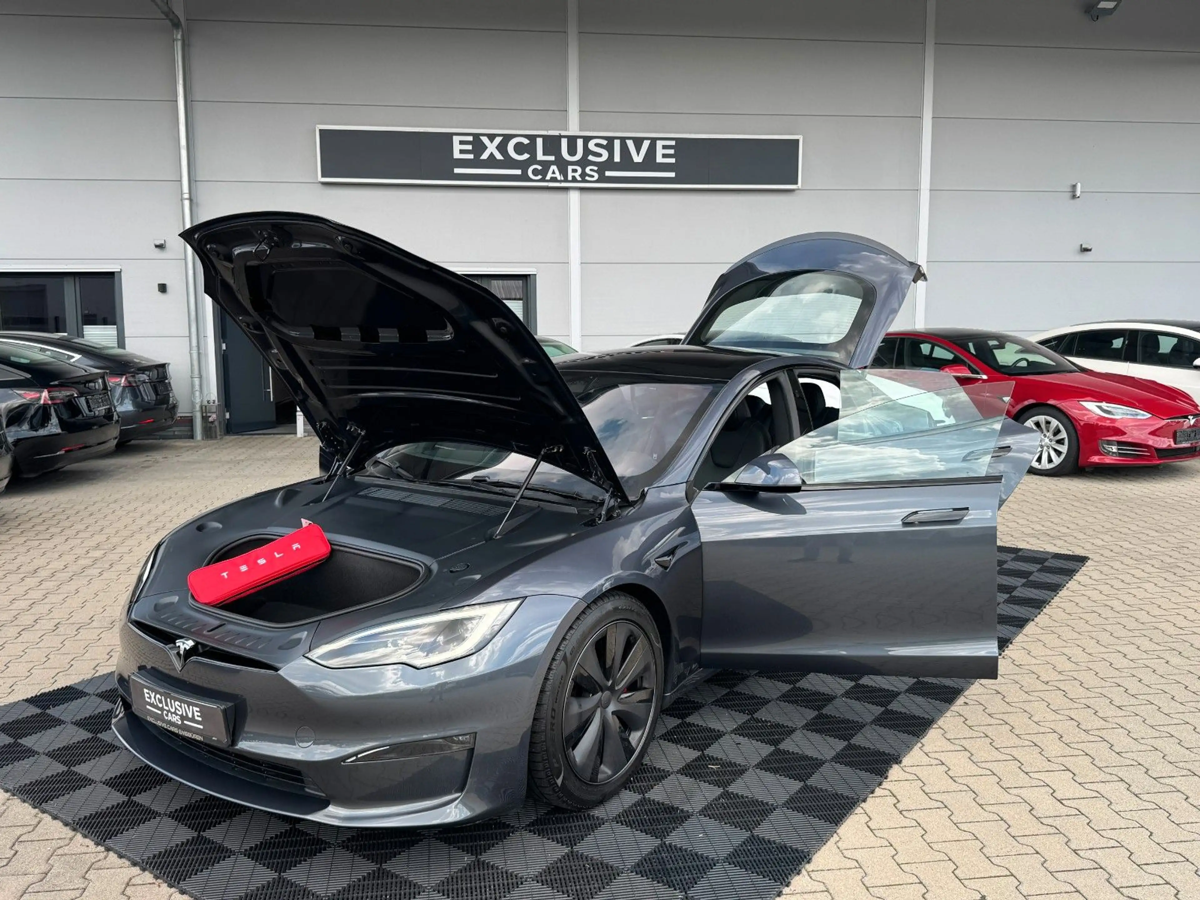 Tesla Model S MODEL S PLAID | MATRIX LED | HARDWARE 4 | 21inch — photo 2