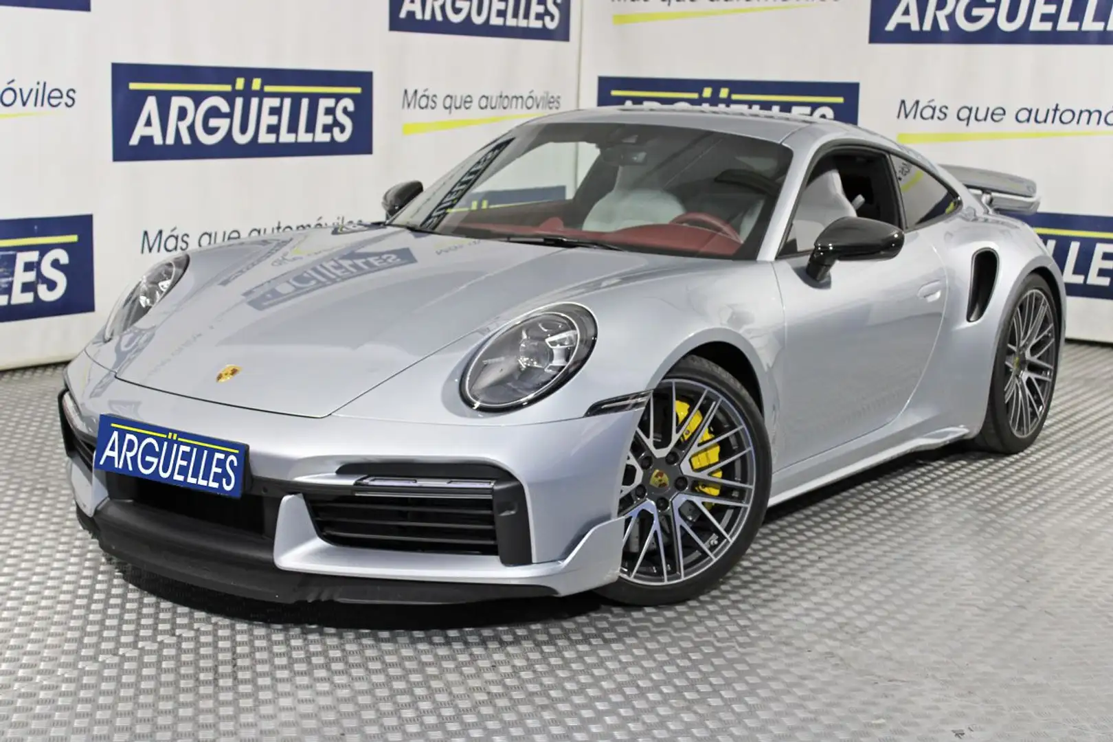 Porsche 911 Turbo S SportDesign 650cv Gris - 1