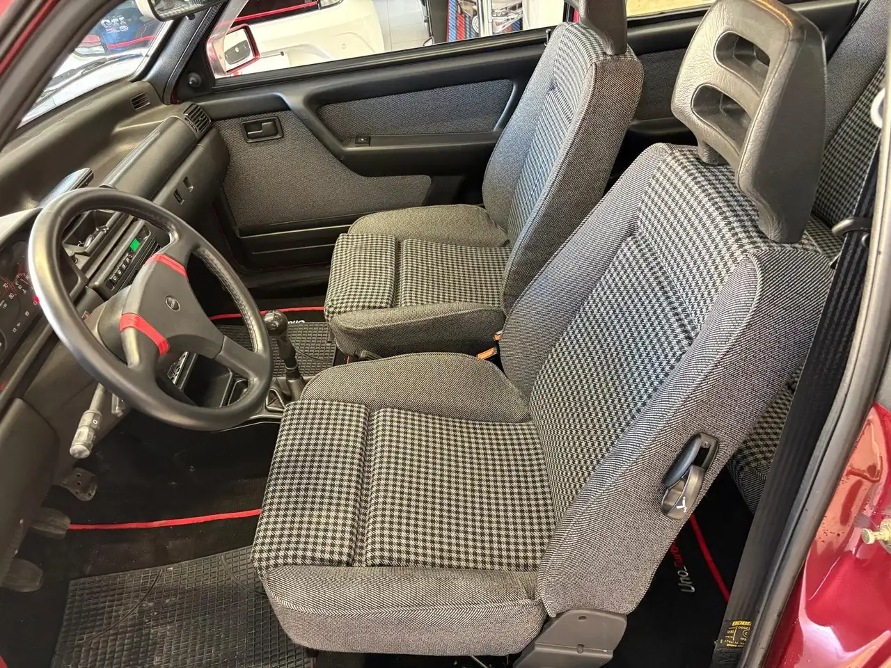 Fiat Uno 3p 1.4 ie turbo Racing c/abs 3p cat., foto 11