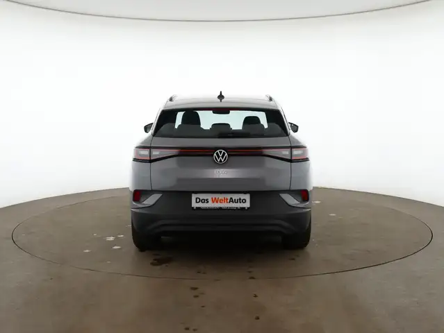 Volkswagen Id.4 view 6