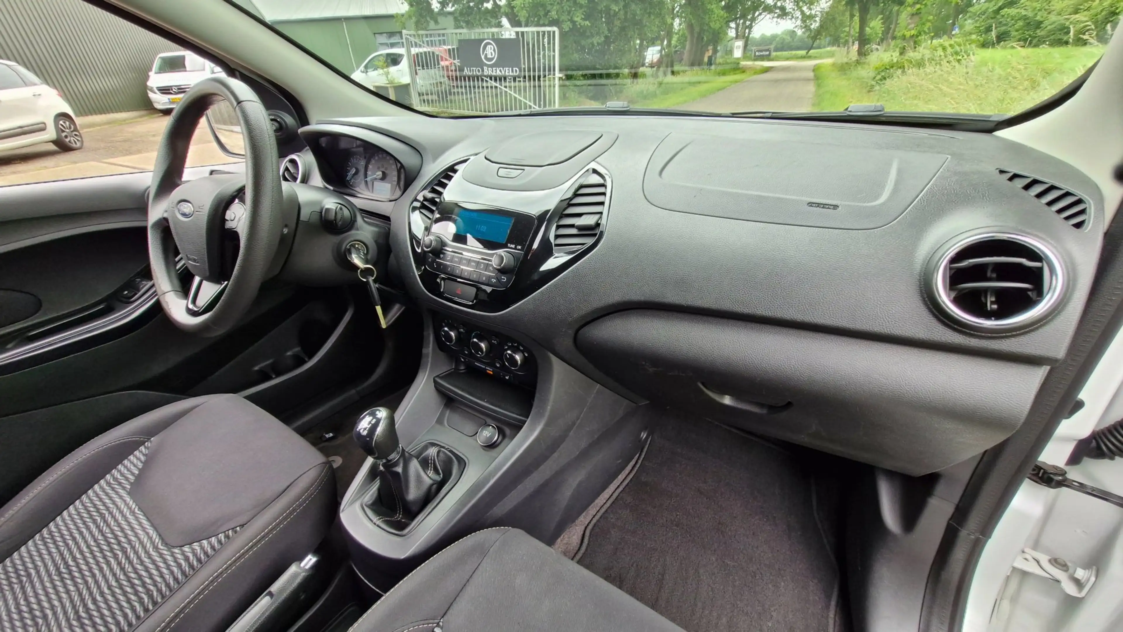 Ford Ka/Ka+ 1.2 Trend Ultimate Black 85PK | Rijklaar | Airco | — photo 16