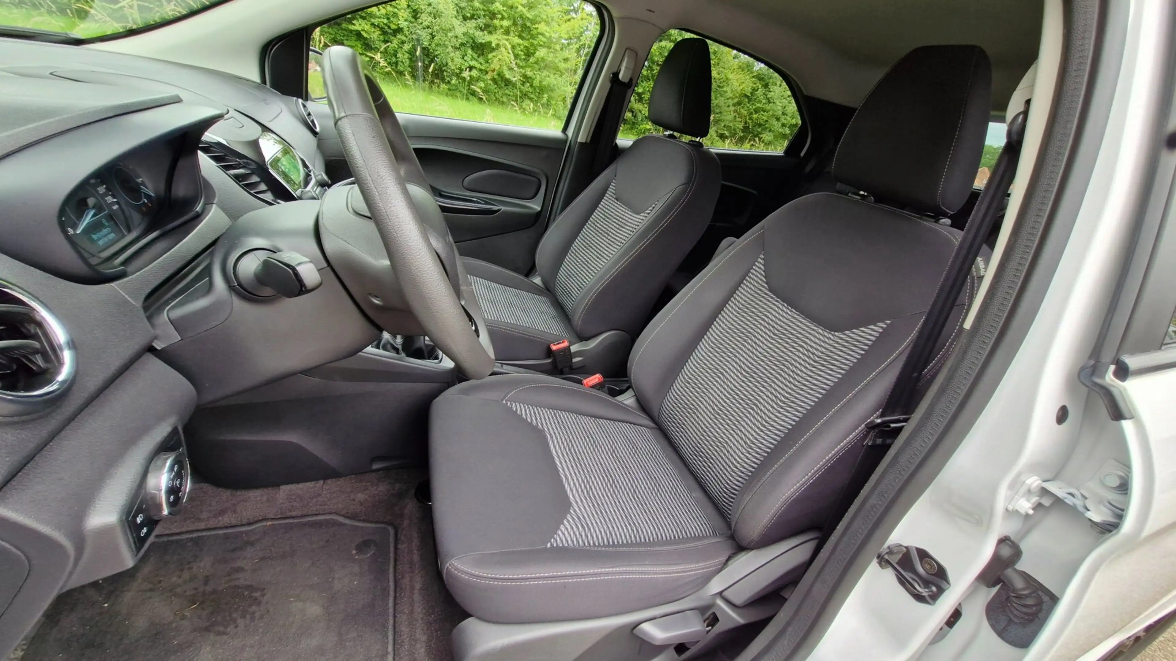 Ford Ka/Ka+ 1.2 Trend Ultimate Black 85PK | Rijklaar | Airco | — photo 11