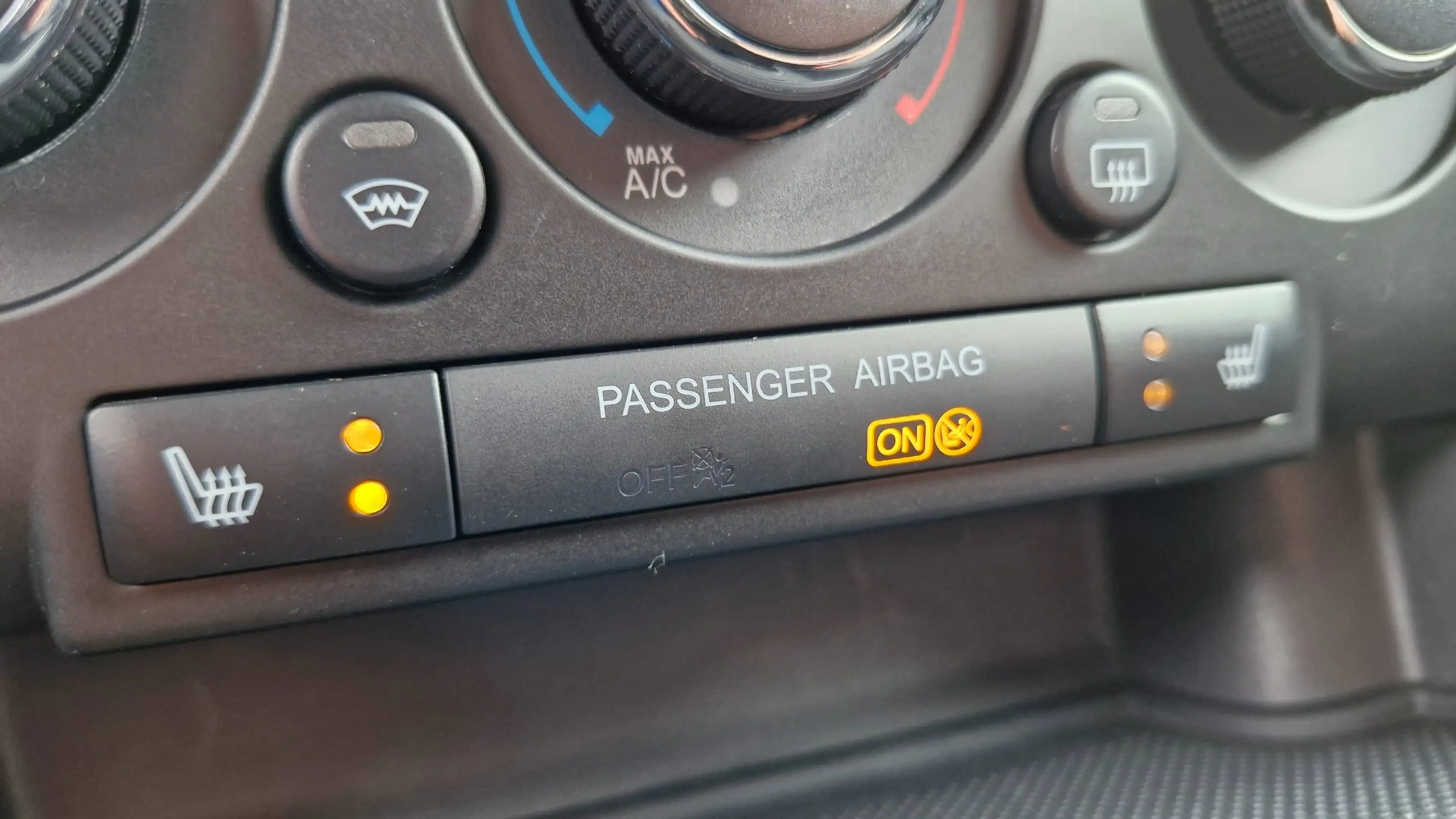 Ford Ka/Ka+ 1.2 Trend Ultimate Black 85PK | Rijklaar | Airco | — photo 20