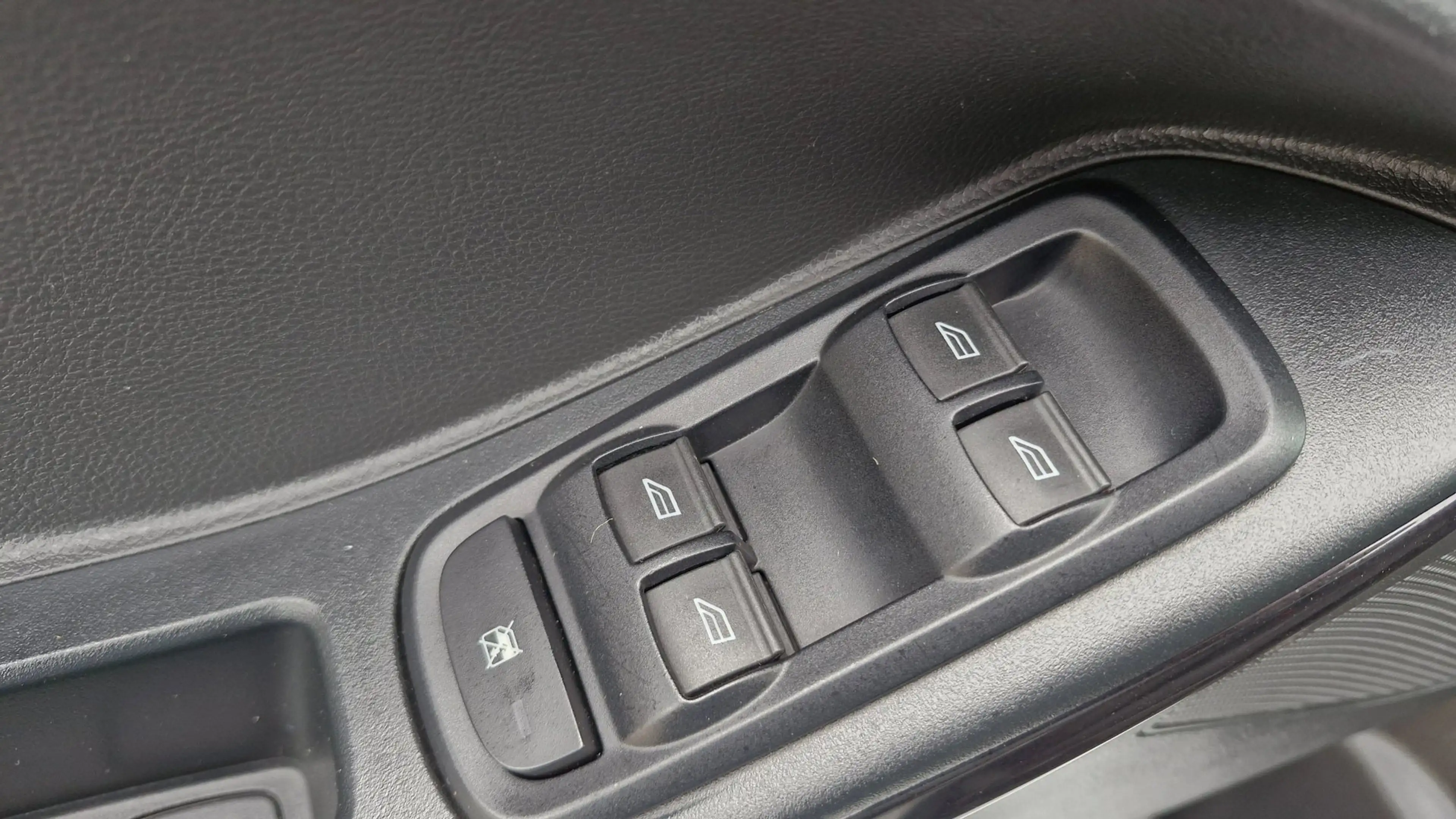 Ford Ka/Ka+ 1.2 Trend Ultimate Black 85PK | Rijklaar | Airco | — photo 24