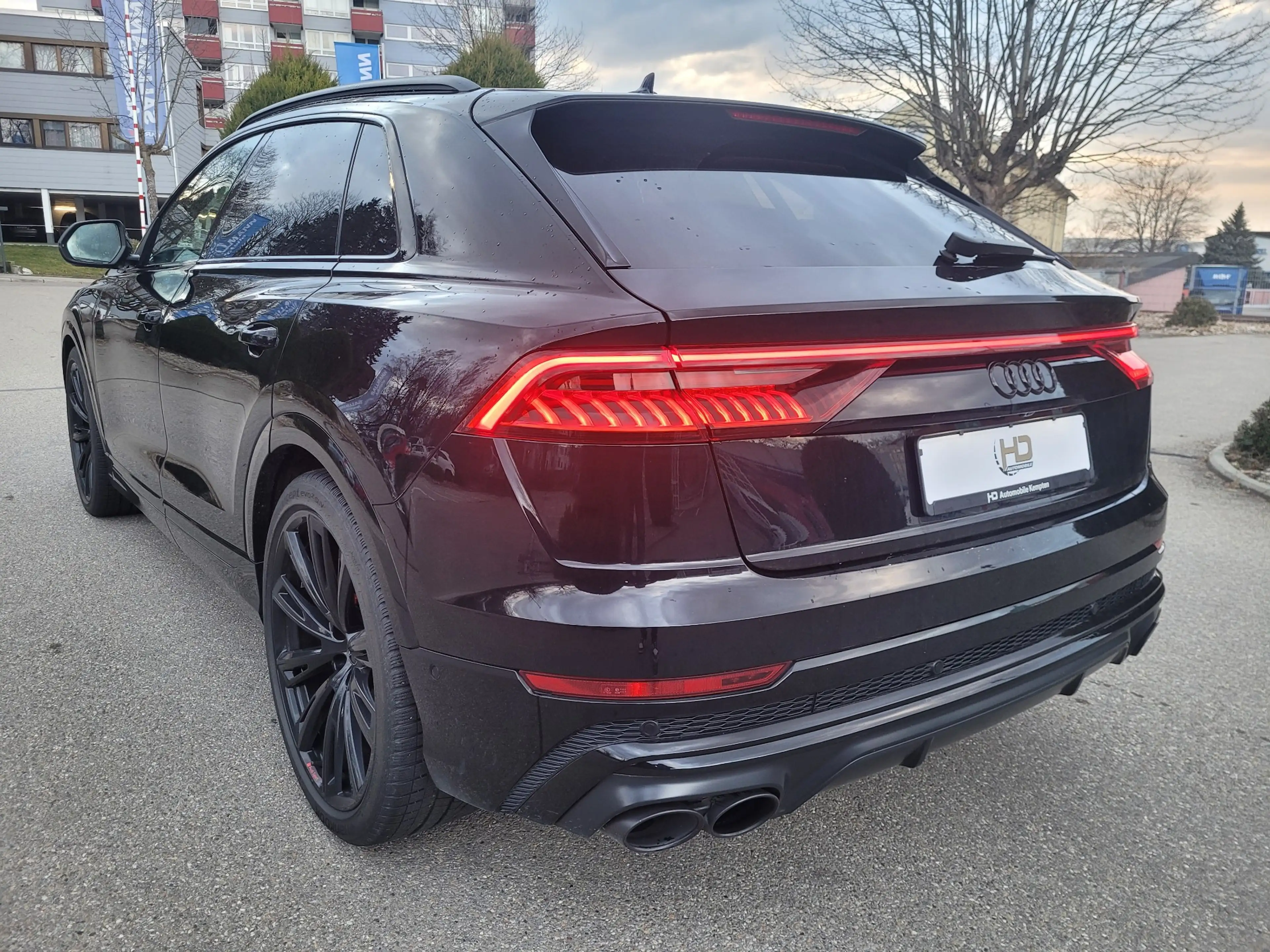 Audi SQ8 V8 4.0 TDI Black Edition *Carbon/23 Zoll/Raute* — photo 3