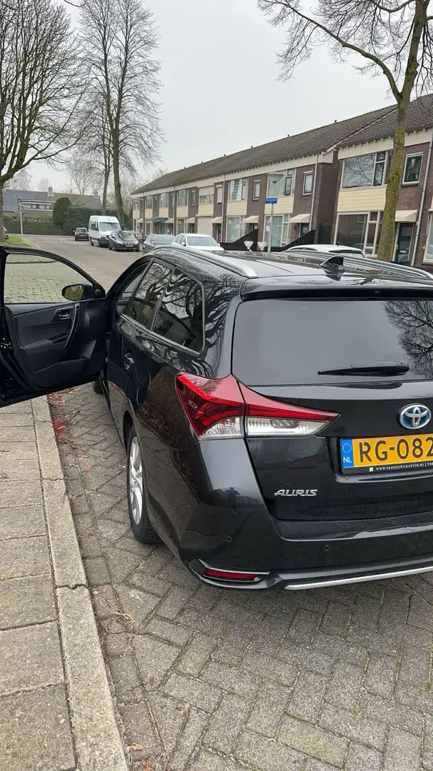Toyota Auris 1.8 Hybr. Dynamic Go Zwart - 2