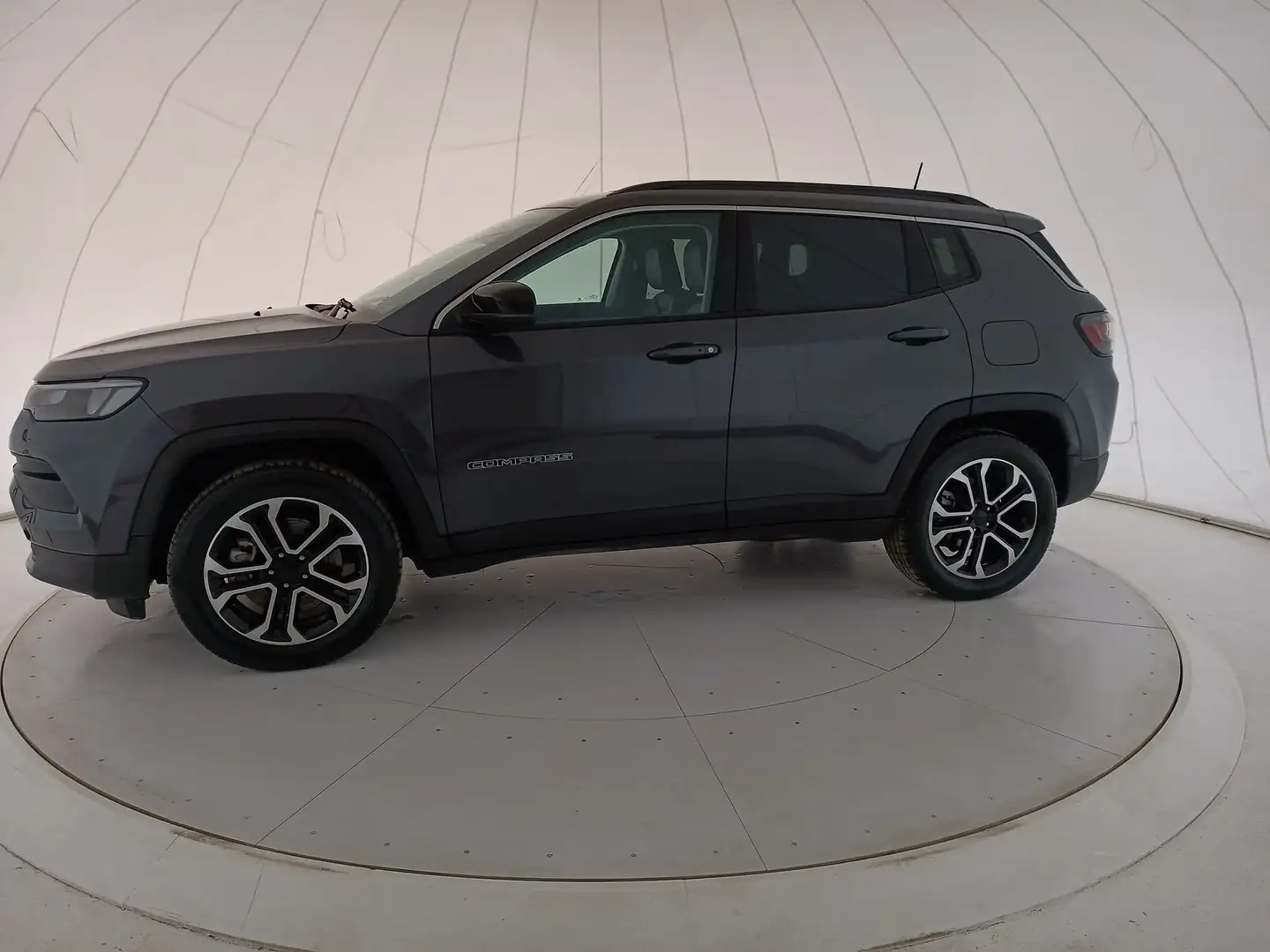 Jeep Compass II 2021 1.3 turbo t4 phev Limited 4xe auto Gris - 2
