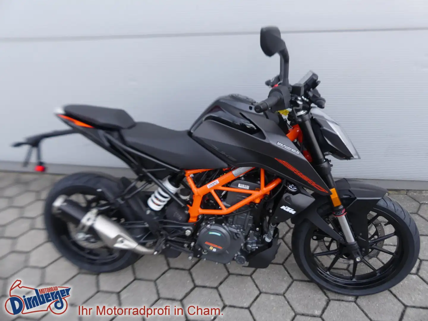 KTM 390 Duke - die schöne schwarze - nur noch 1x Noir - 1