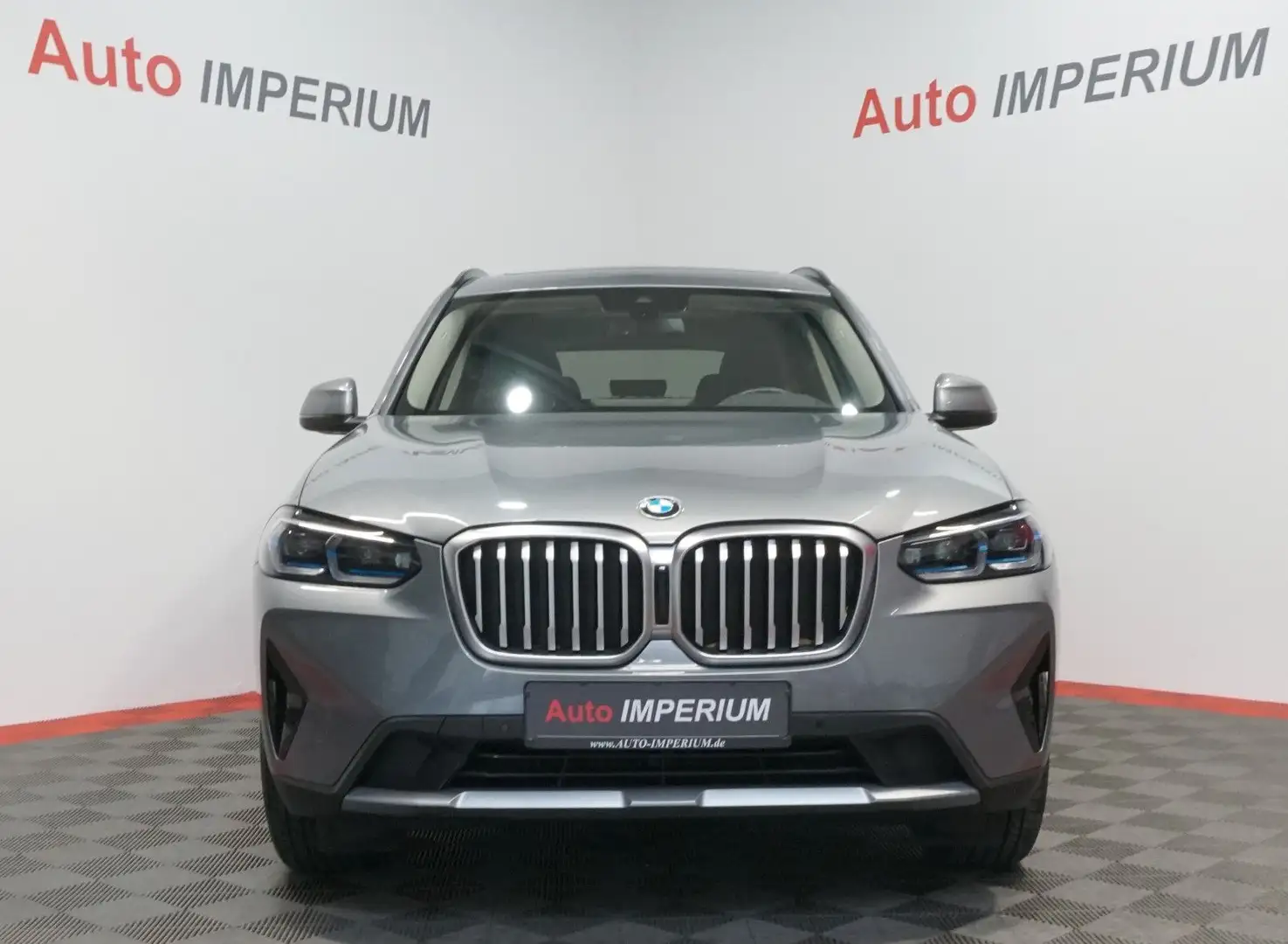 BMW X3 xDrive 20 i *PANO*LEDER*LASER* Gris - 2