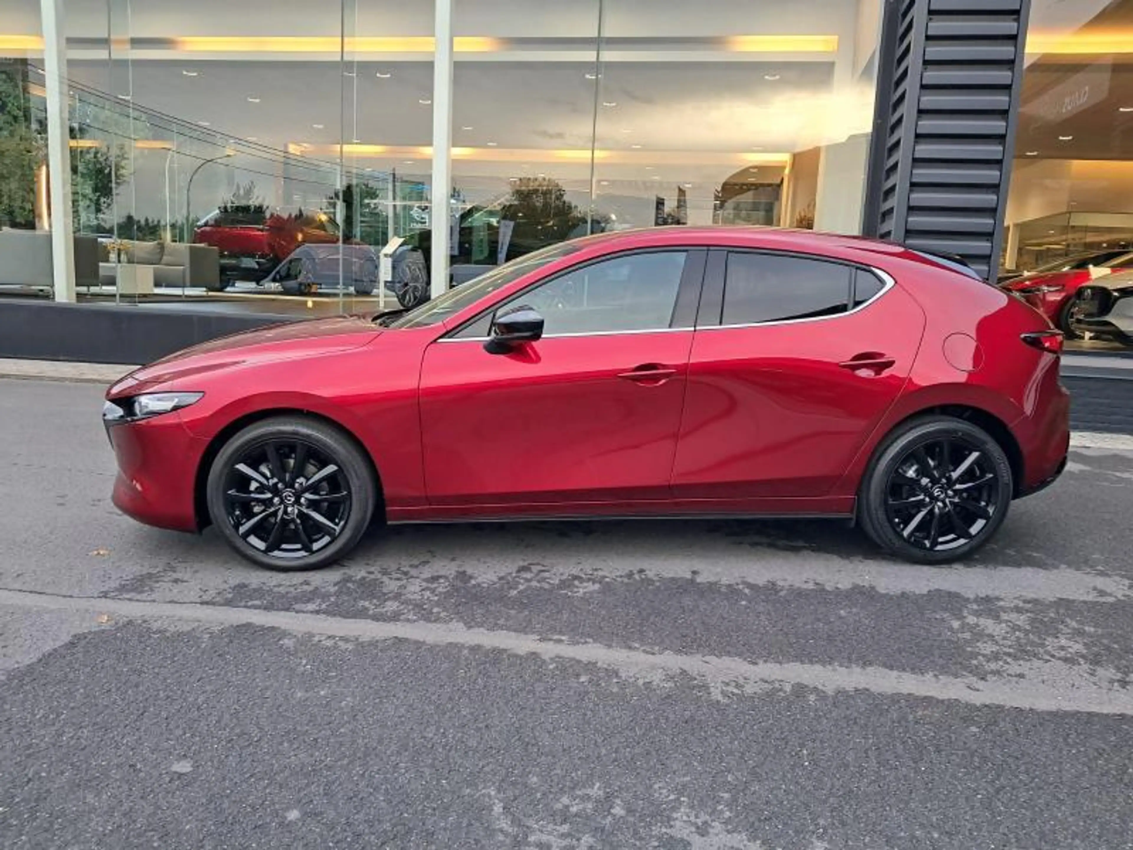 Mazda 3 Homura AT 186 PK Eendaginschrijving — photo 3
