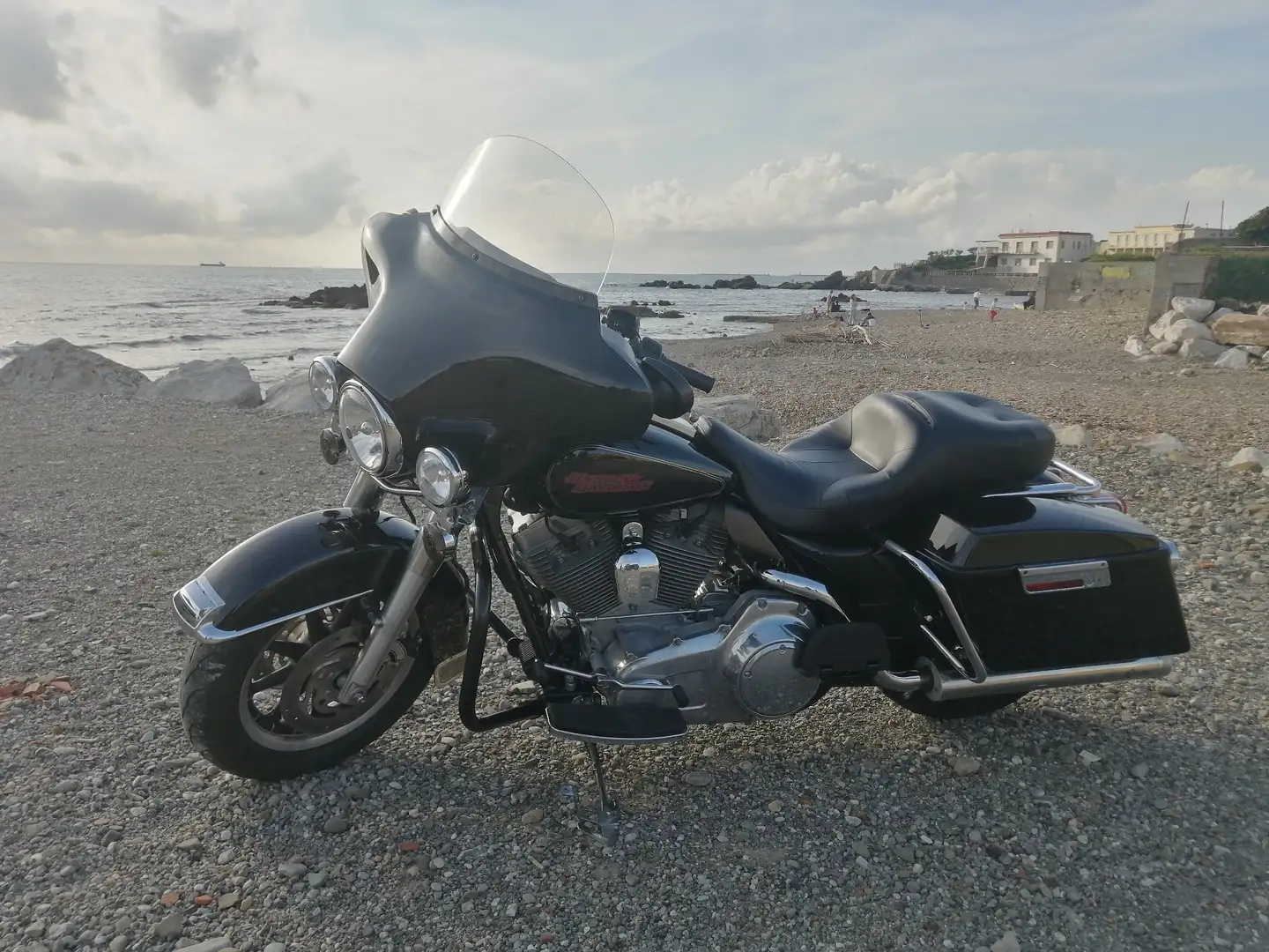 Harley-Davidson Electra Glide Standard Nero - 1