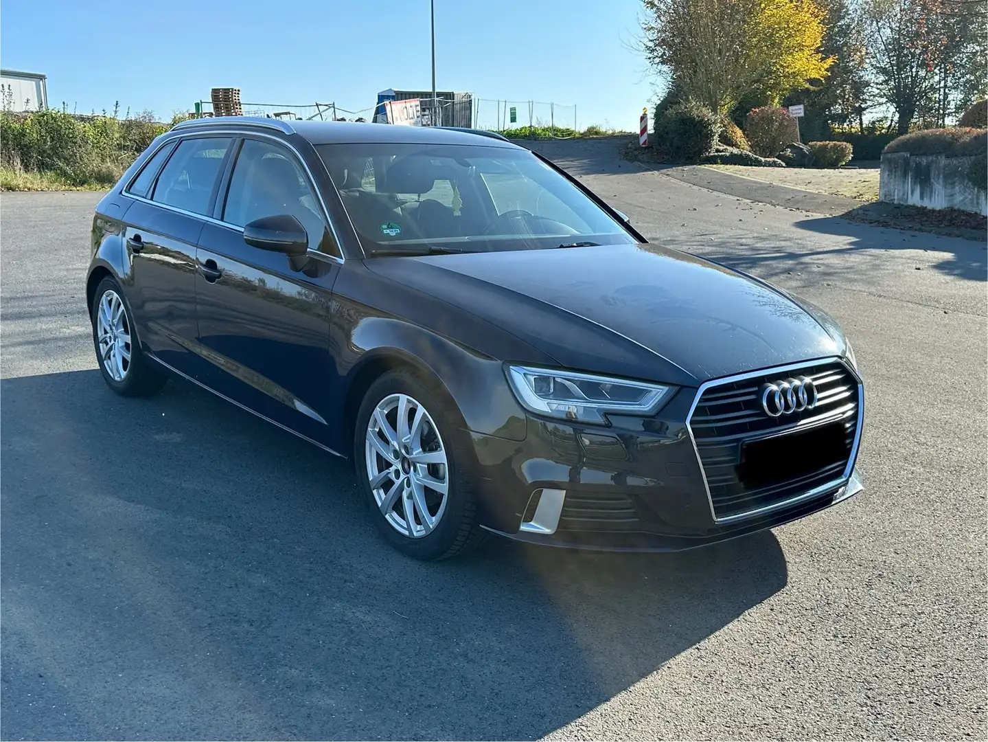 Audi A3 sport Blau - 1
