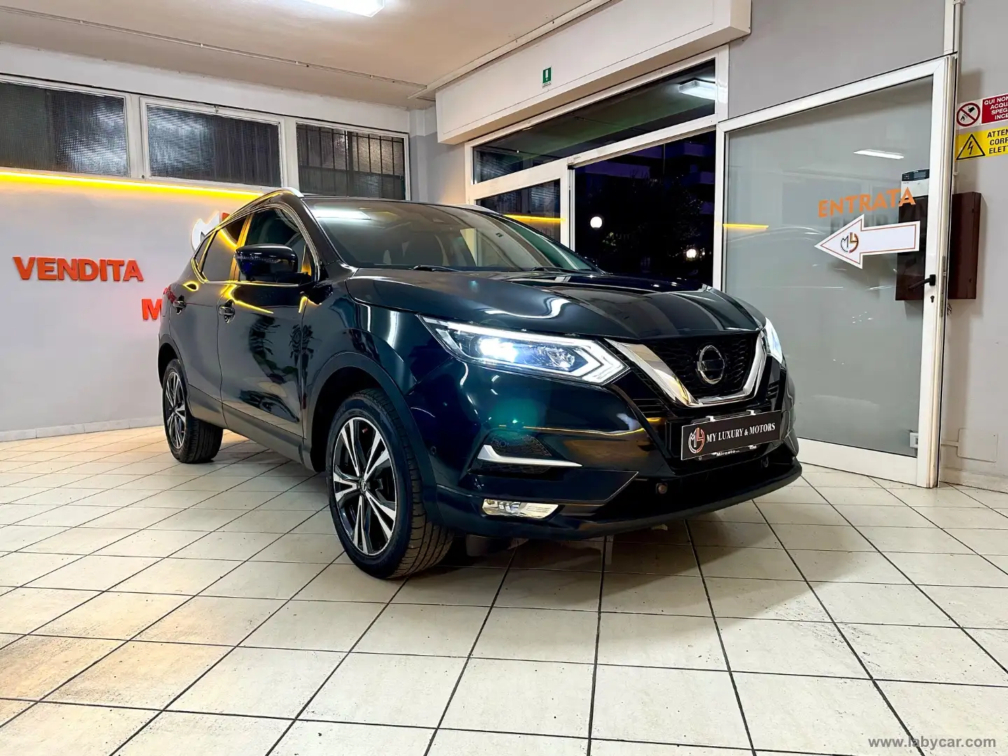 Nissan Qashqai 1.6 dCi 2WD N-Connecta Nero - 1