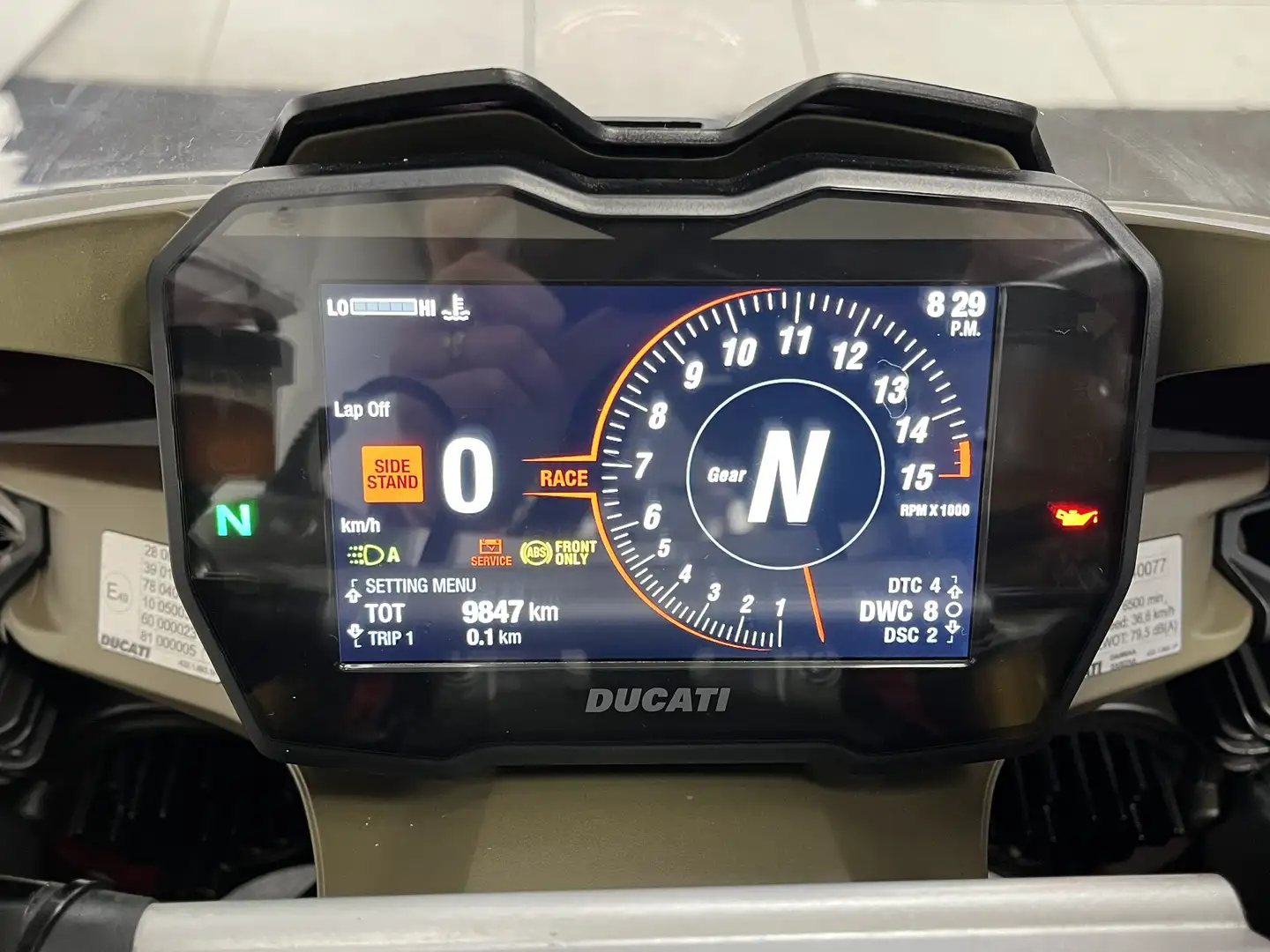Ducati Panigale V4 S Rojo - 2