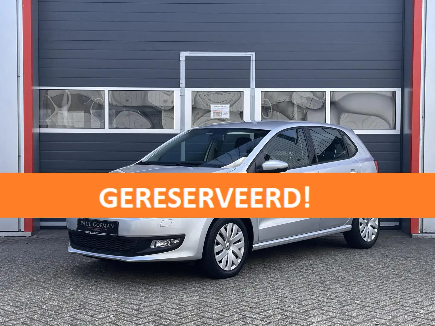 Volkswagen Polo 1.2 TSI Comfortline | Airco | Stoel verwarming | N Zilver - 2