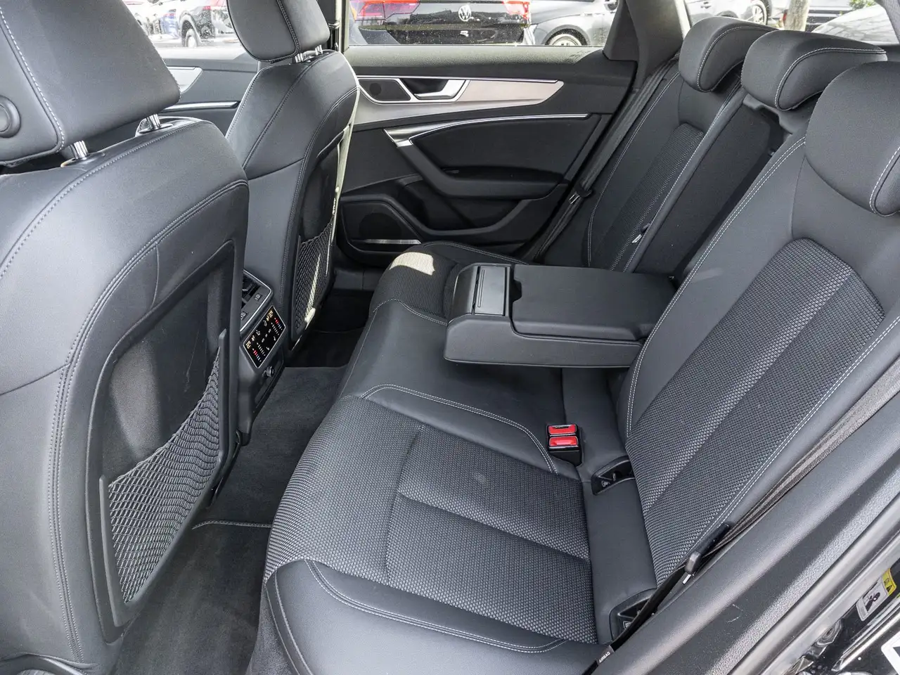 Audi A6 Avant sport 40 TDI S tronic AHK B&O Virtuell 16