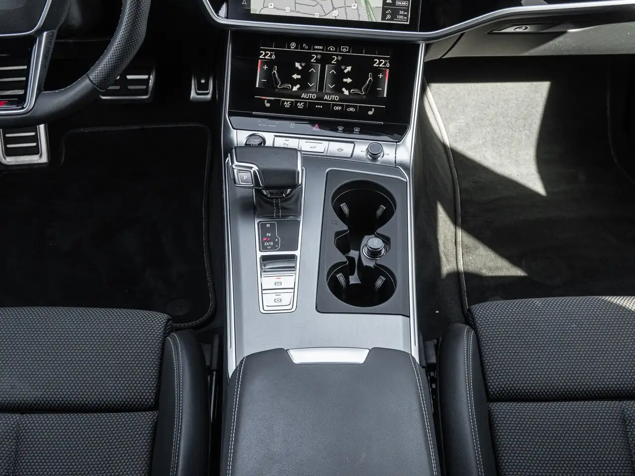 Audi A6 Avant sport 40 TDI S tronic AHK B&O Virtuell 14