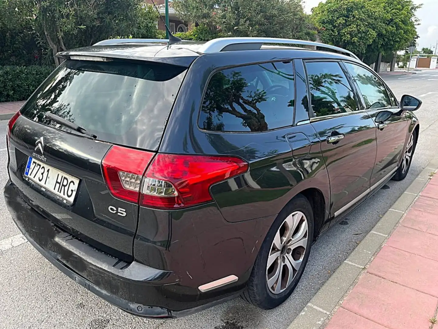 Citroen C5 Tourer 2.0HDI Millenium 160 Negro - 2