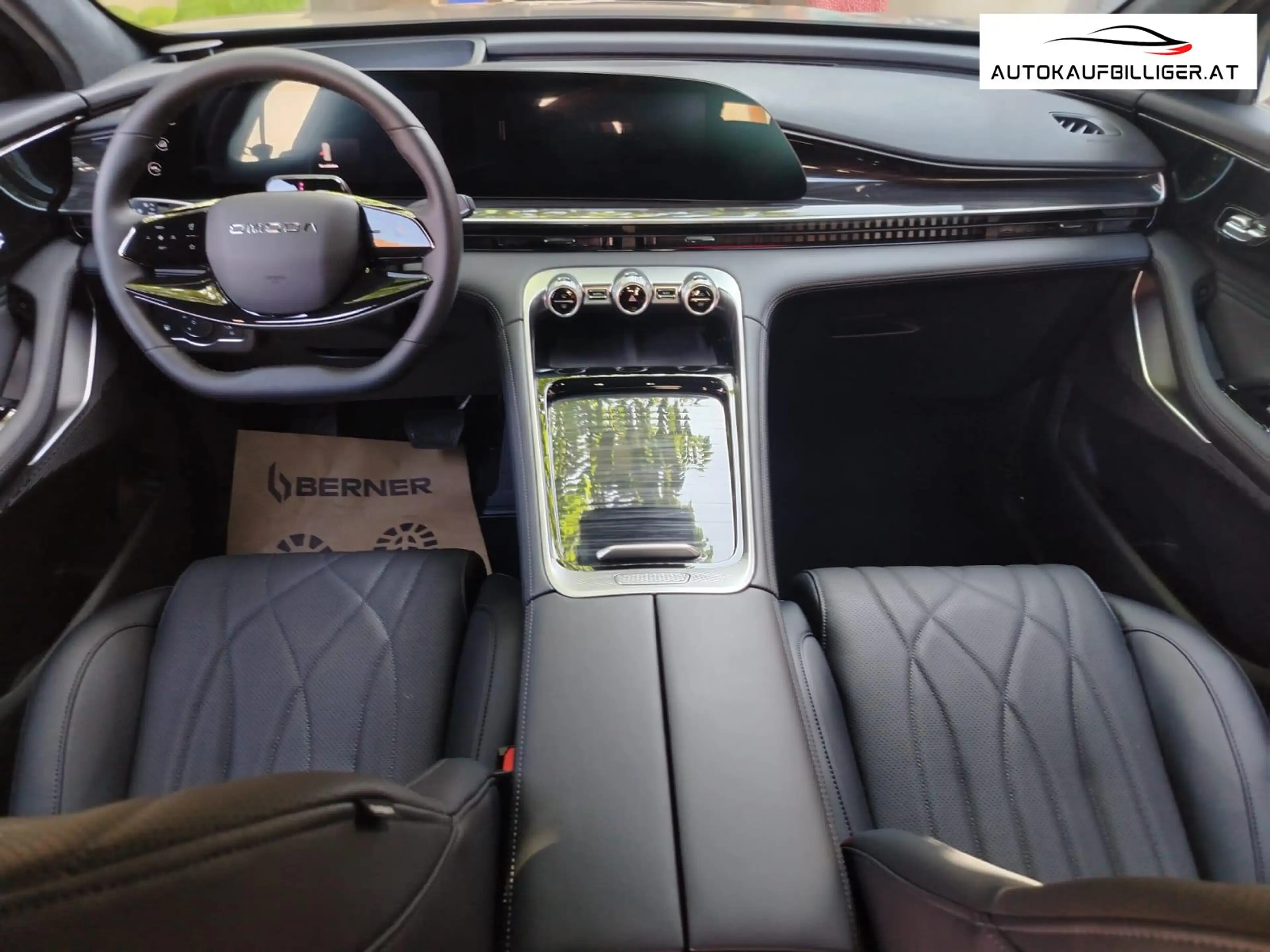 Omoda 9 1.5 PHEV Premium Line *sofort verfügbar* — photo 12