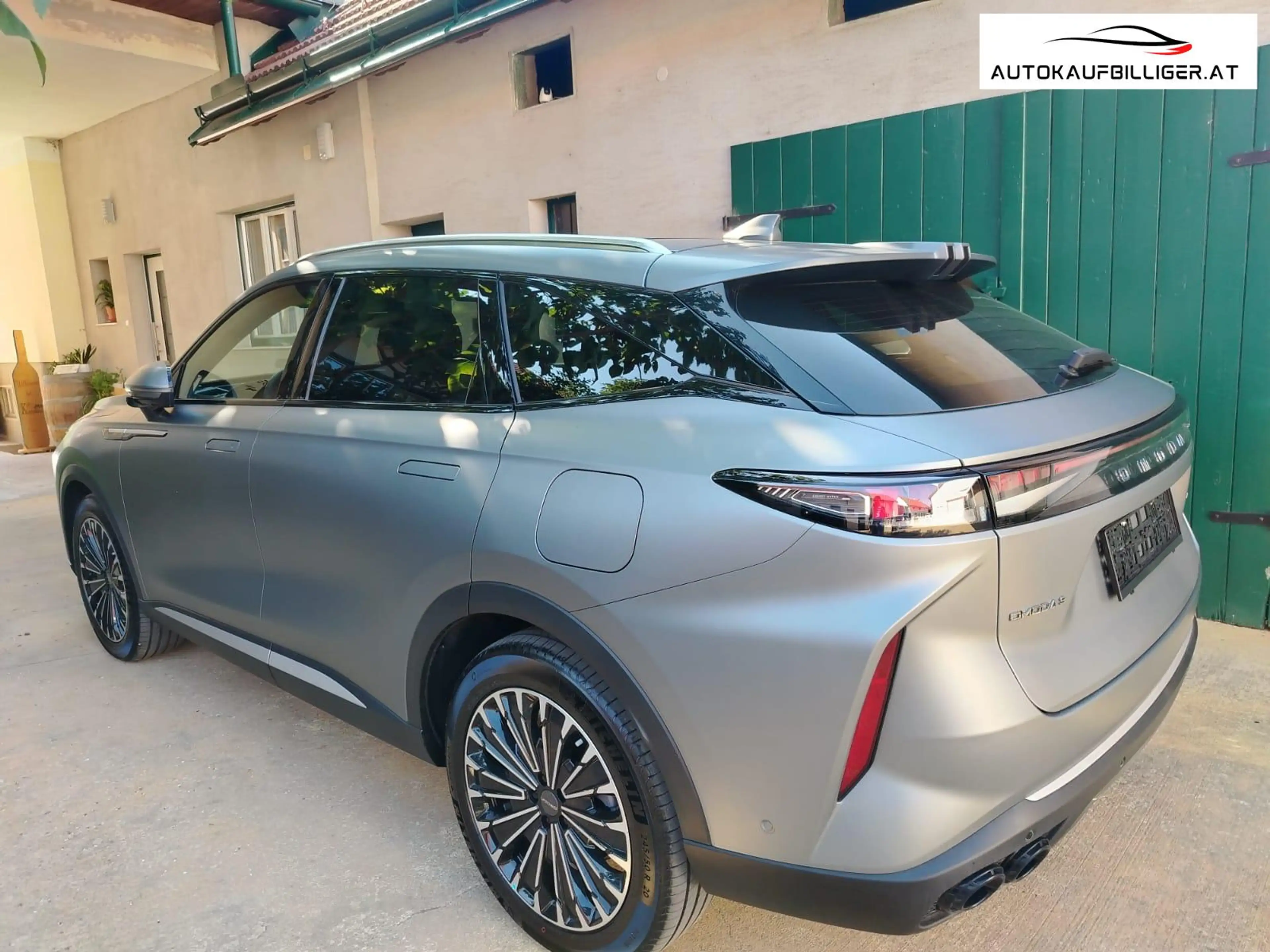 Omoda 9 1.5 PHEV Premium Line *sofort verfügbar* — photo 6