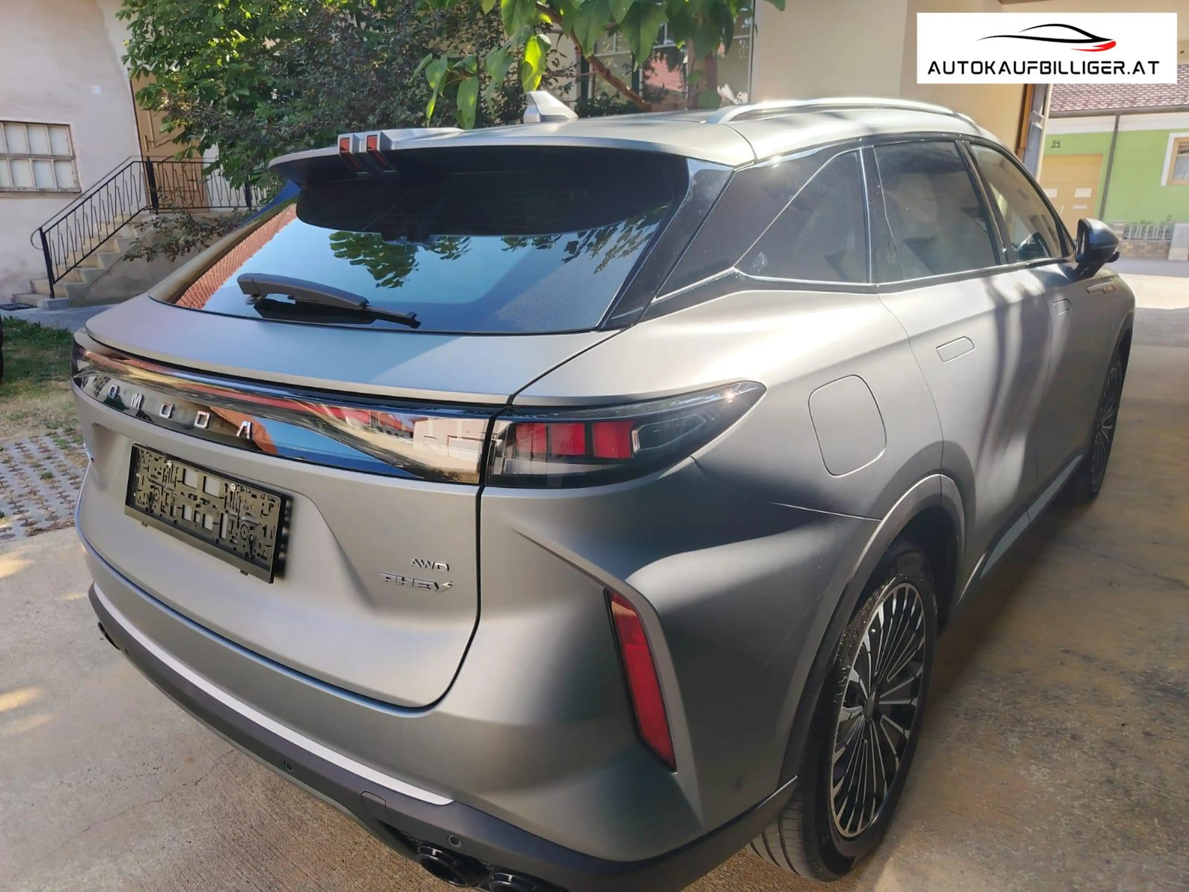 Omoda 9 1.5 PHEV Premium Line *sofort verfügbar* — photo 4