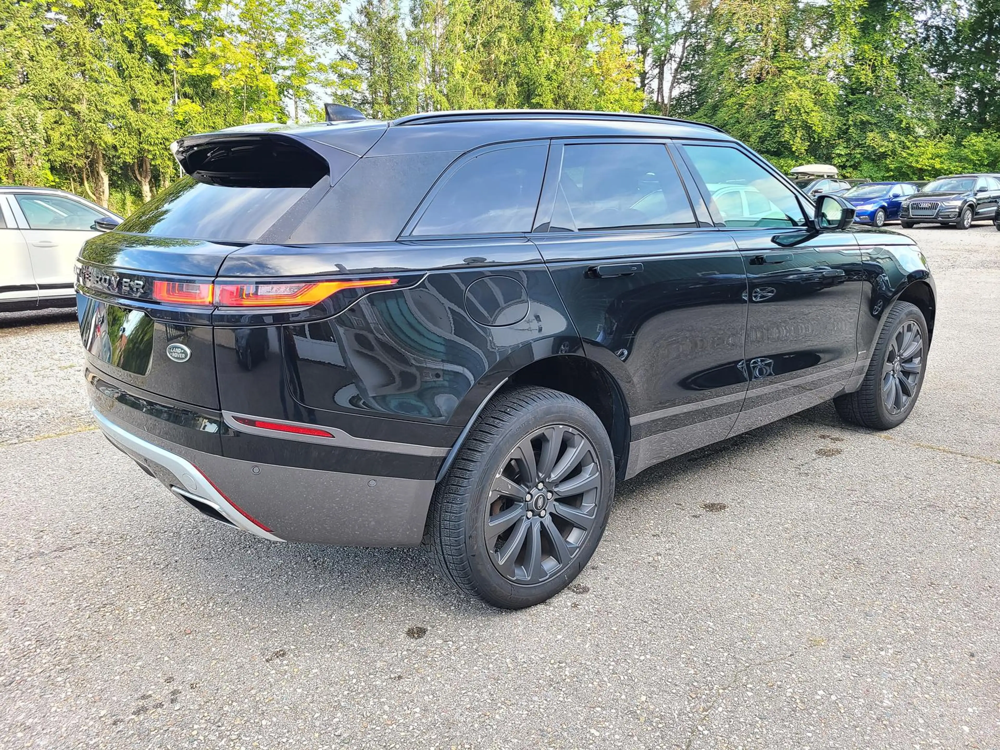 Land Rover Range Rover Velar Velar R-Dynamic SE StHeiz HeadUp Luft Pano — photo 5