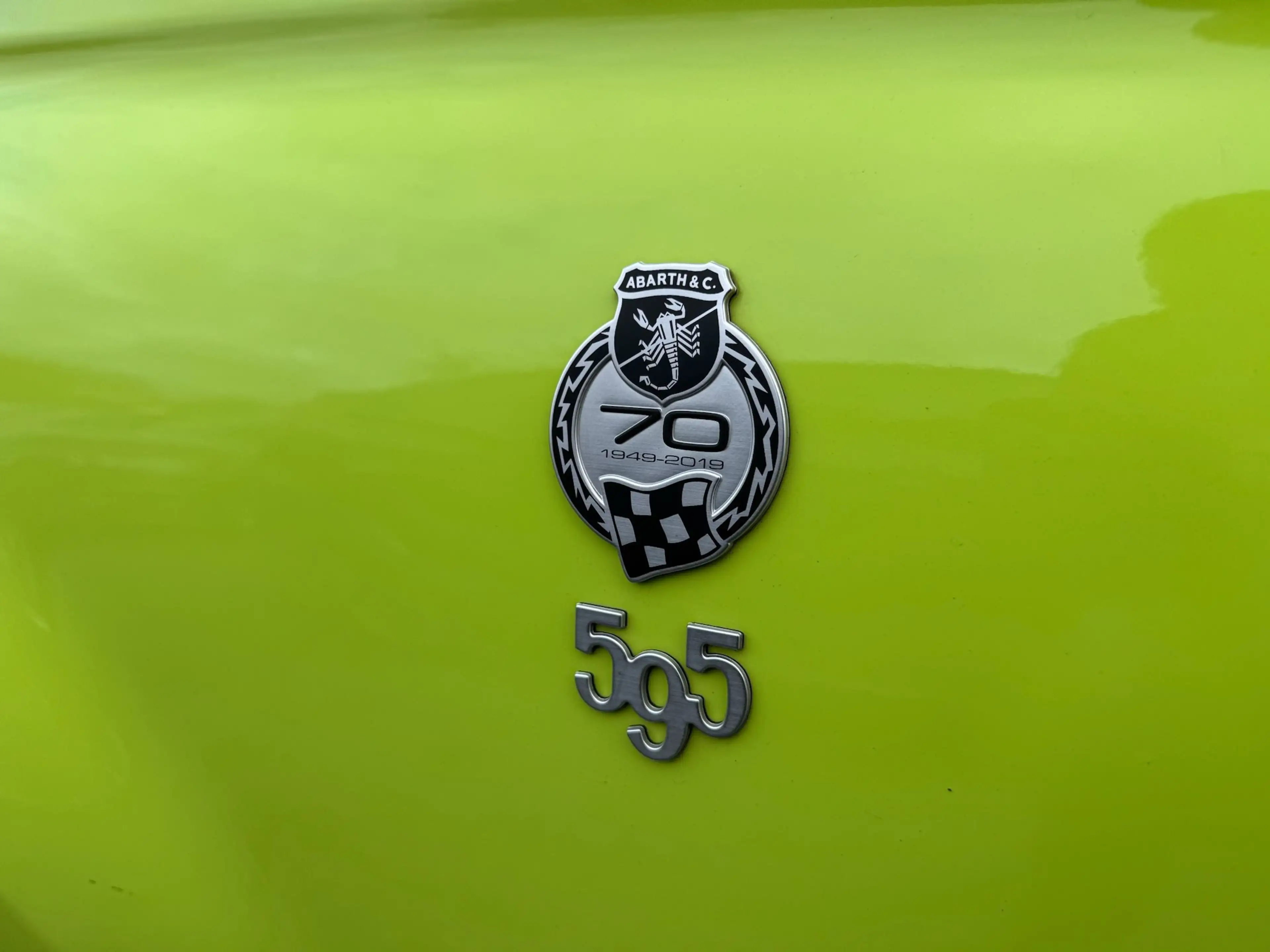 Abarth 595 Pista 1.4 T-Jet 180cv AUTO* 70th Anniversary SABELT/Navi — photo 8