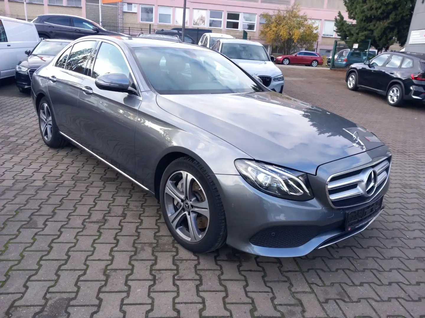 Mercedes-Benz E 400 d 4Matic Lim. Avantgarde Memory Grey - 1